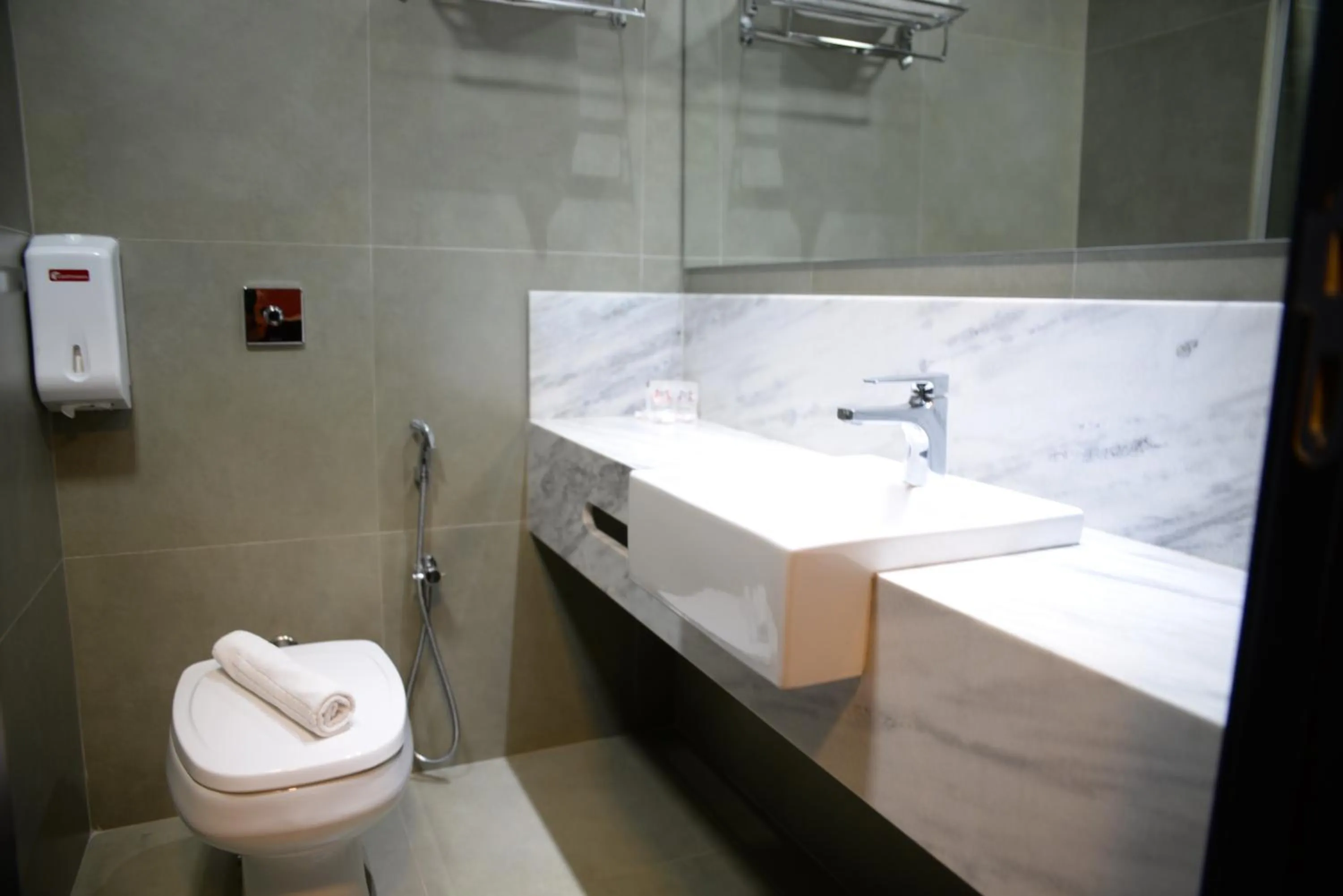 Bathroom in Carlton Plaza Hotel Uberlandia