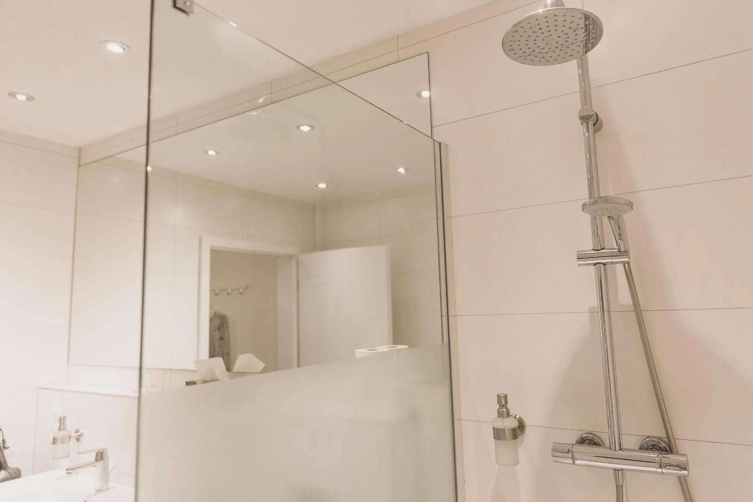 Shower in Weingut Gehlen-Cornelius