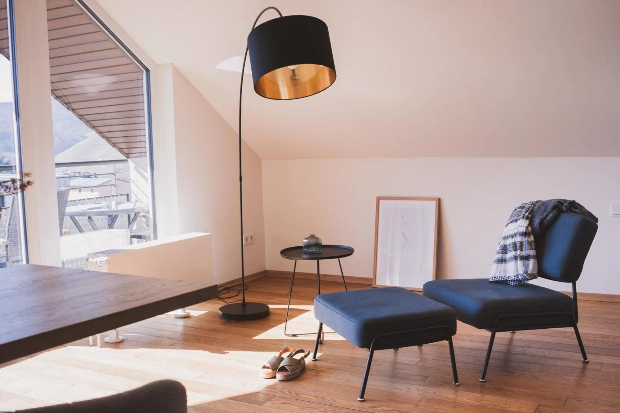 Seating area in Weingut Gehlen-Cornelius