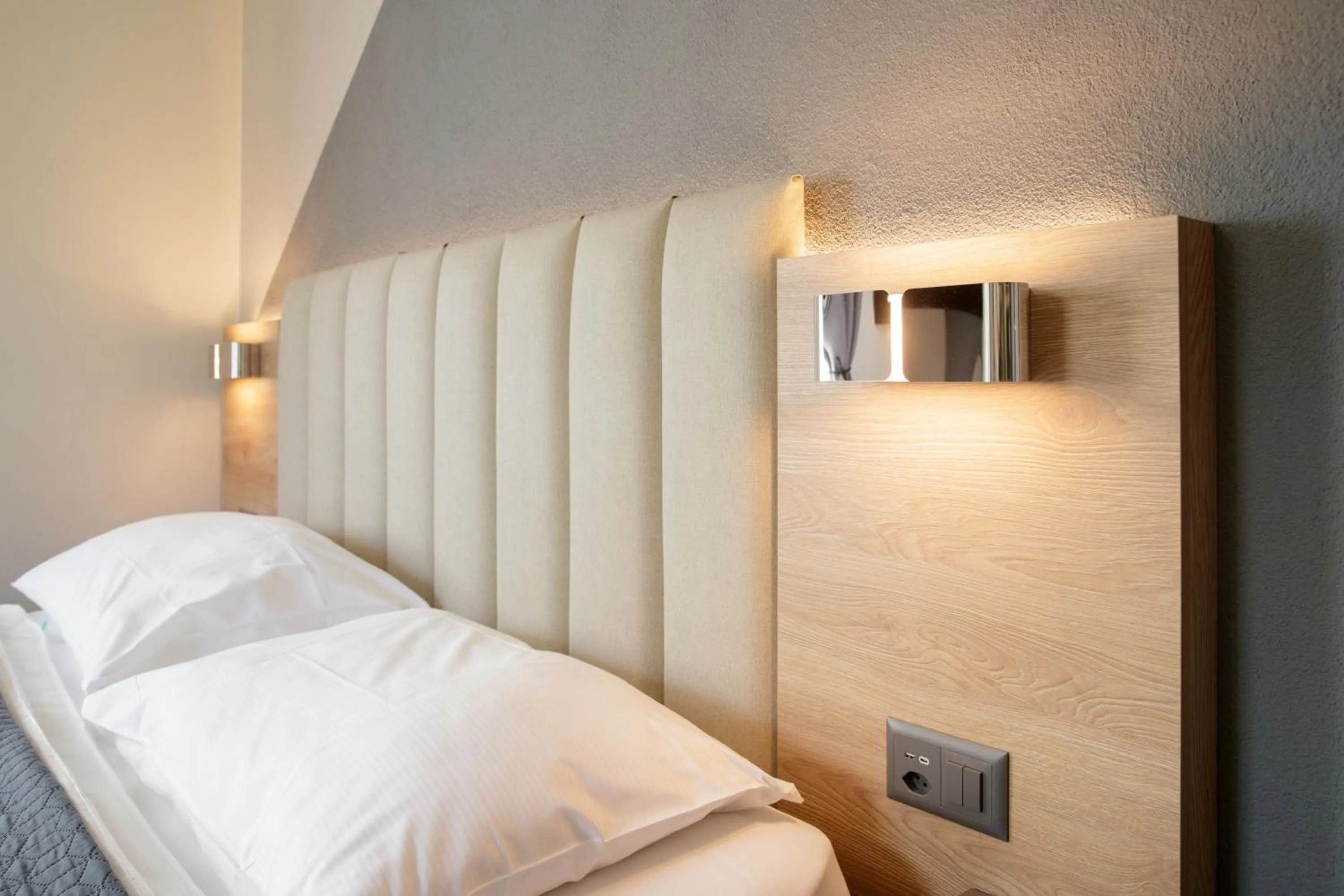 Bed in Albergo Mirador Ascona