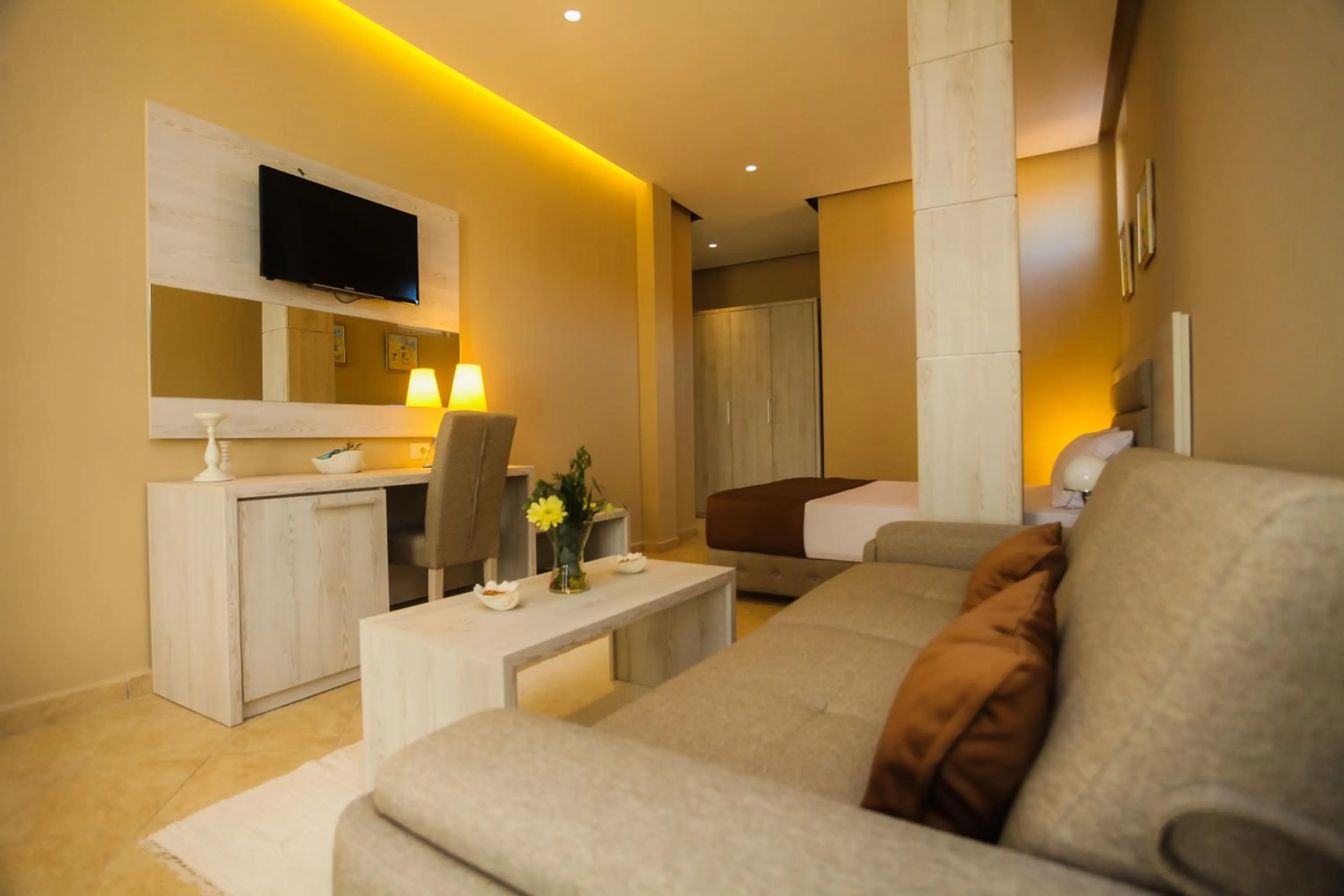 Bathroom, Bed in Hotel Valz