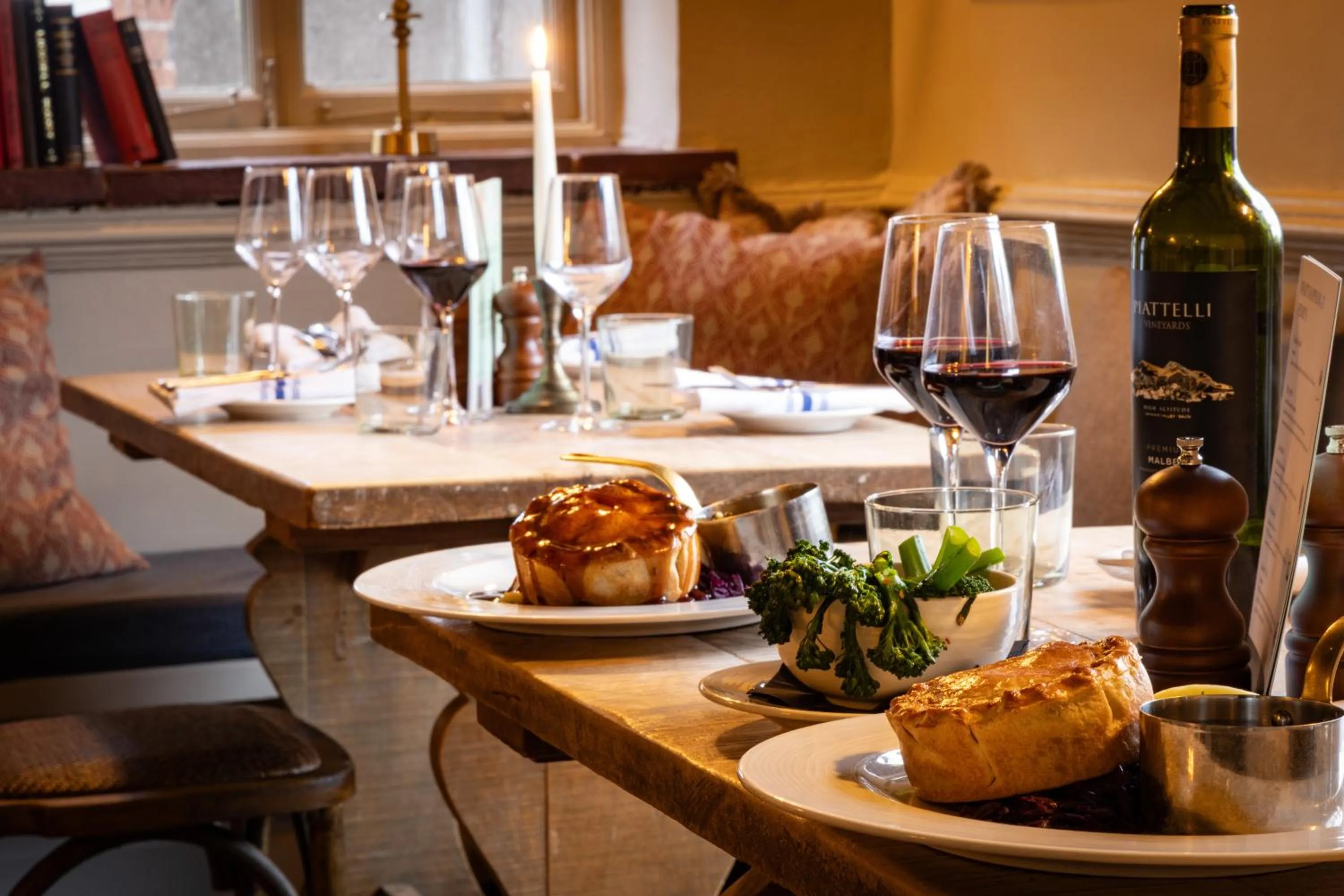 Restaurant/places to eat in Master Builder's House Hotel