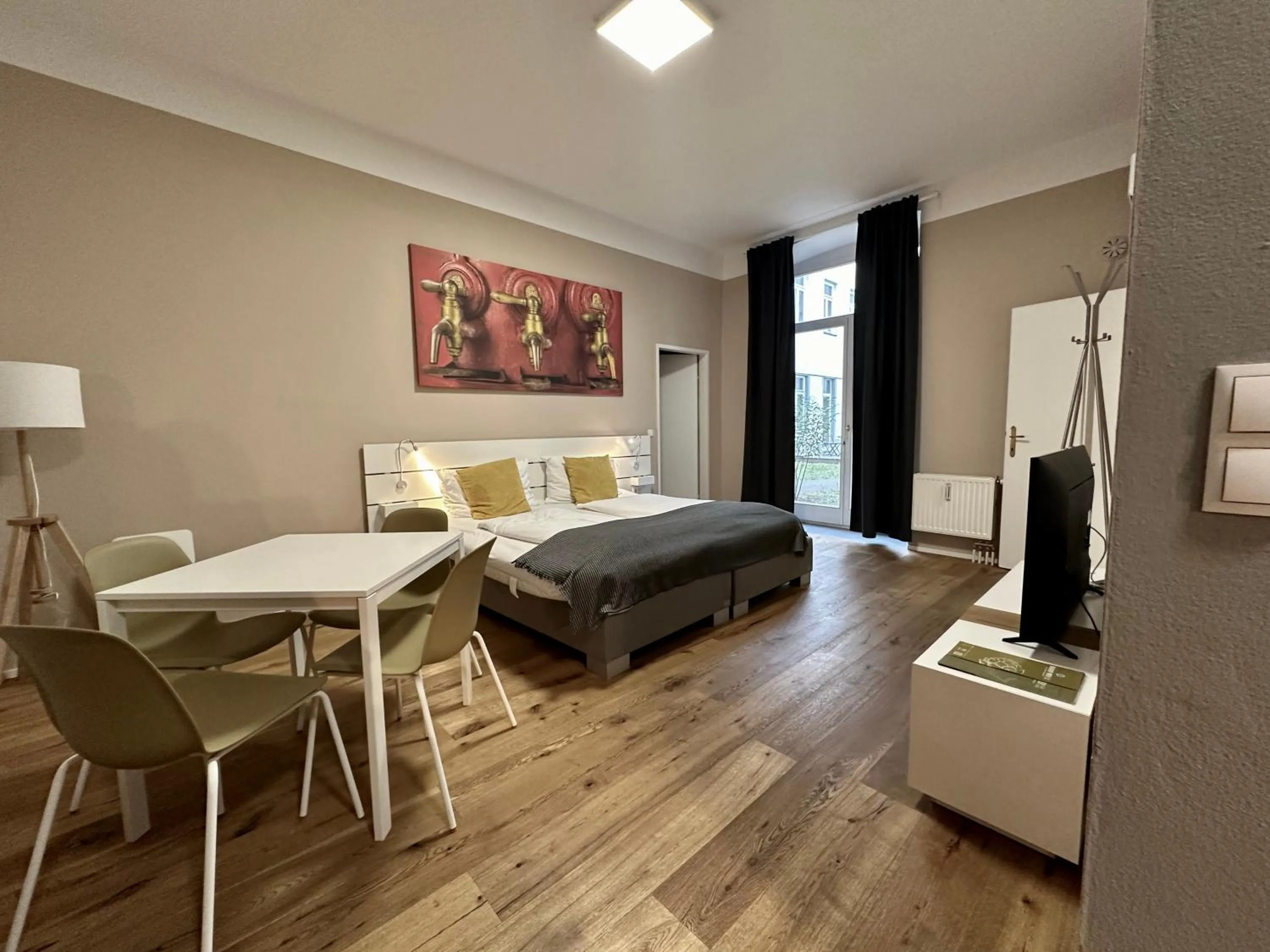 Bed in Hotel Brauhof Wien