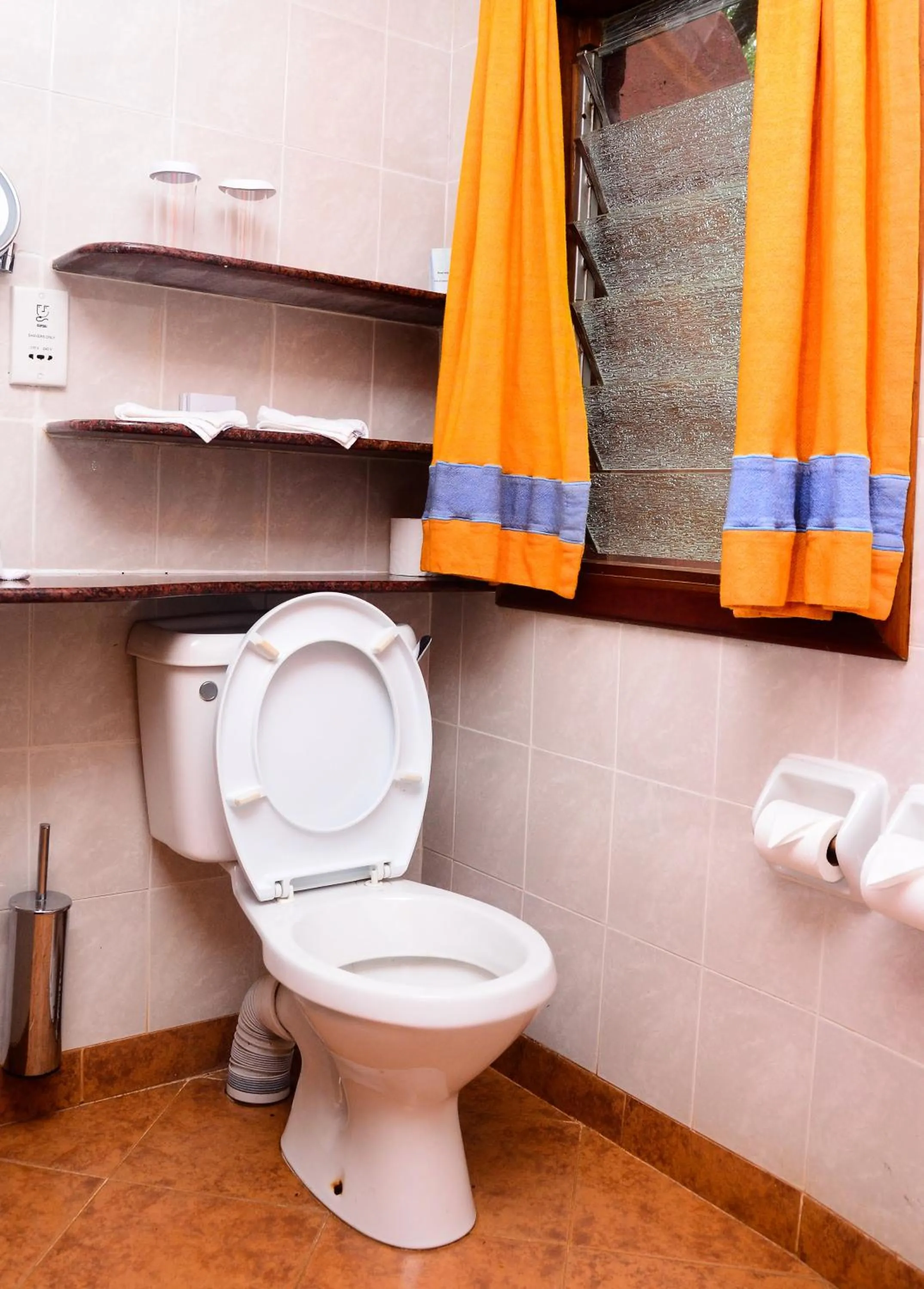 Bathroom in Amboseli Serena Safari Lodge