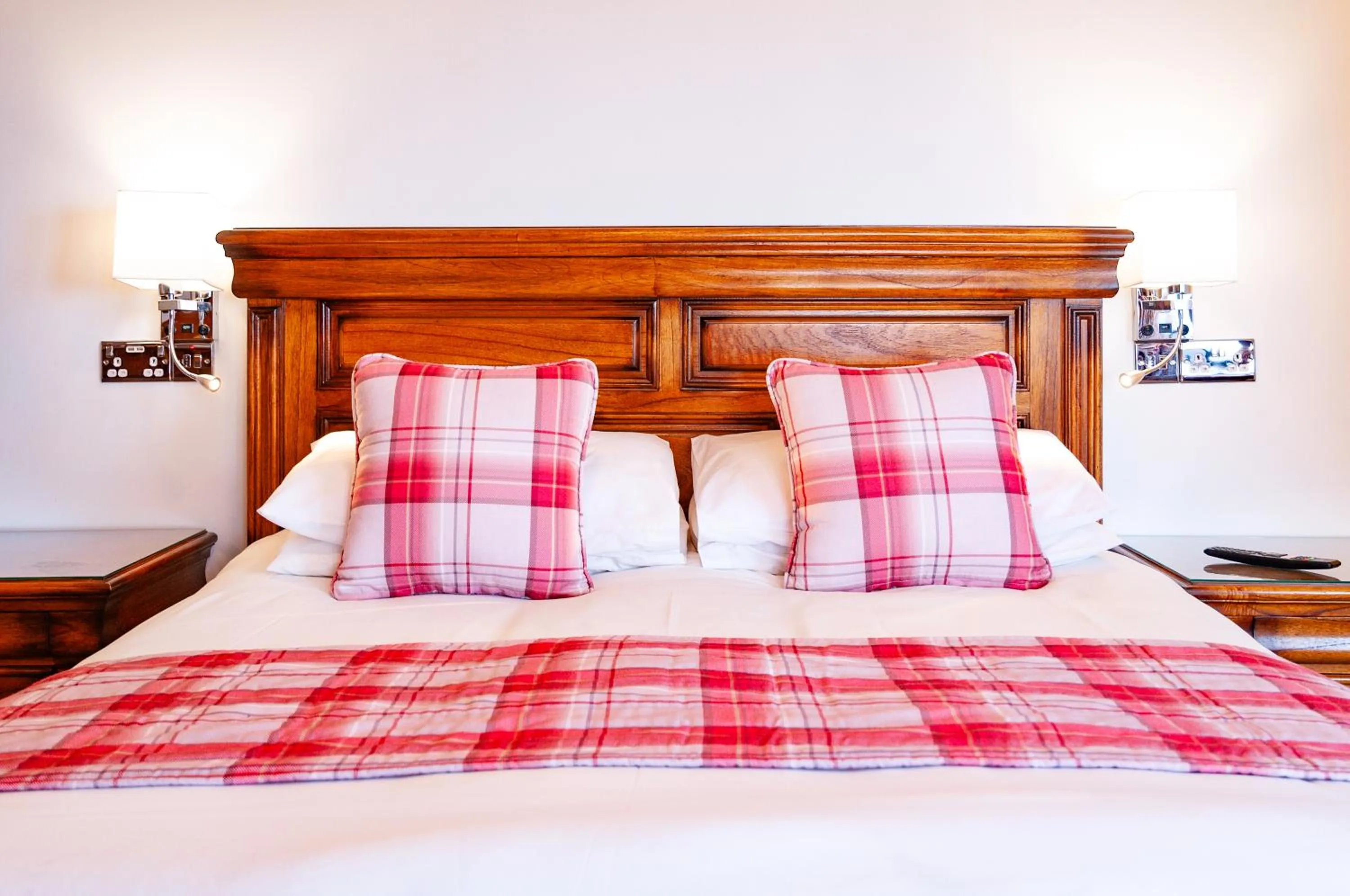 Bed in Claxton Hotel