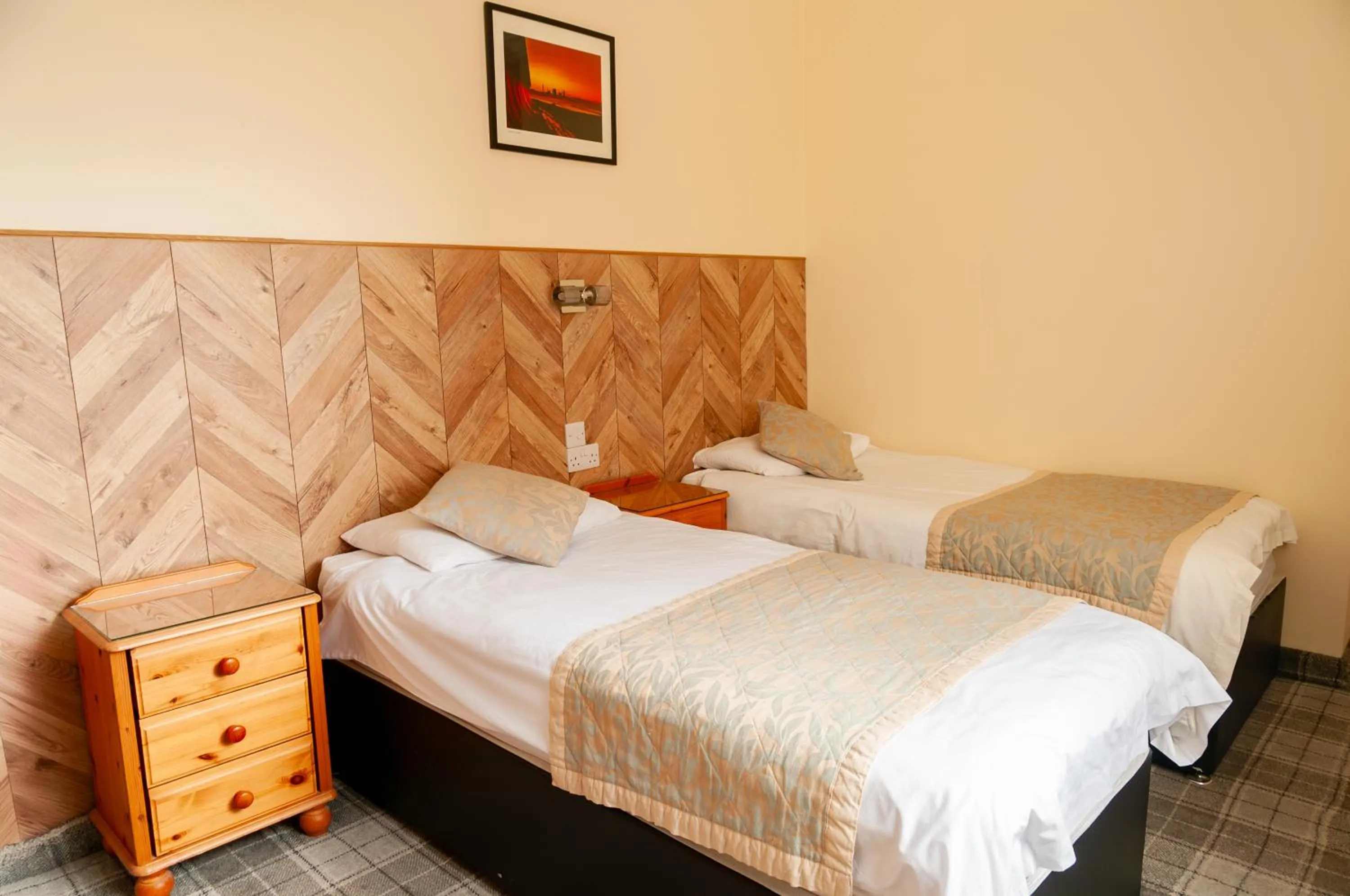 Bed in Claxton Hotel