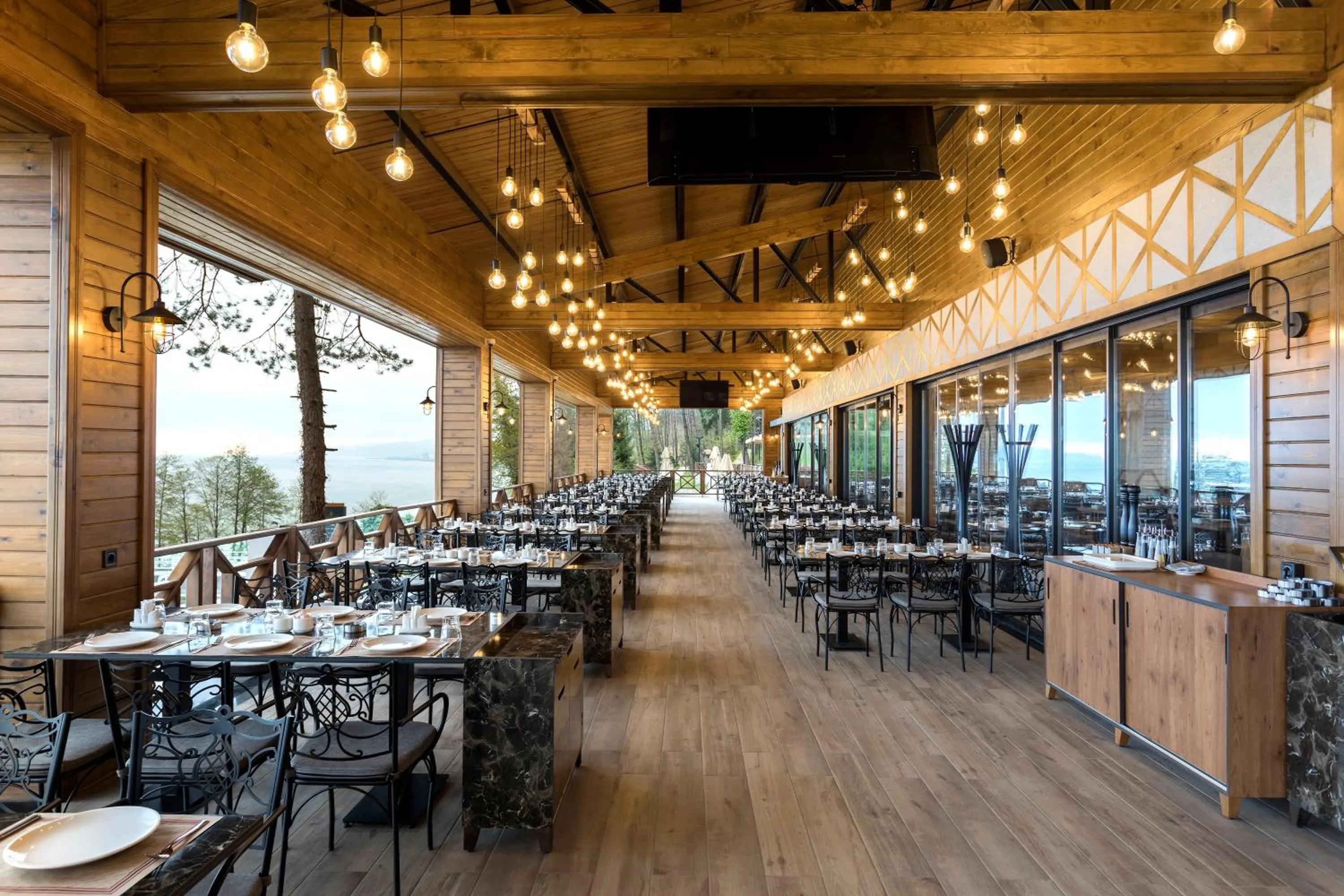 Restaurant/places to eat in Hancioglu Orman Evleri & Hotel