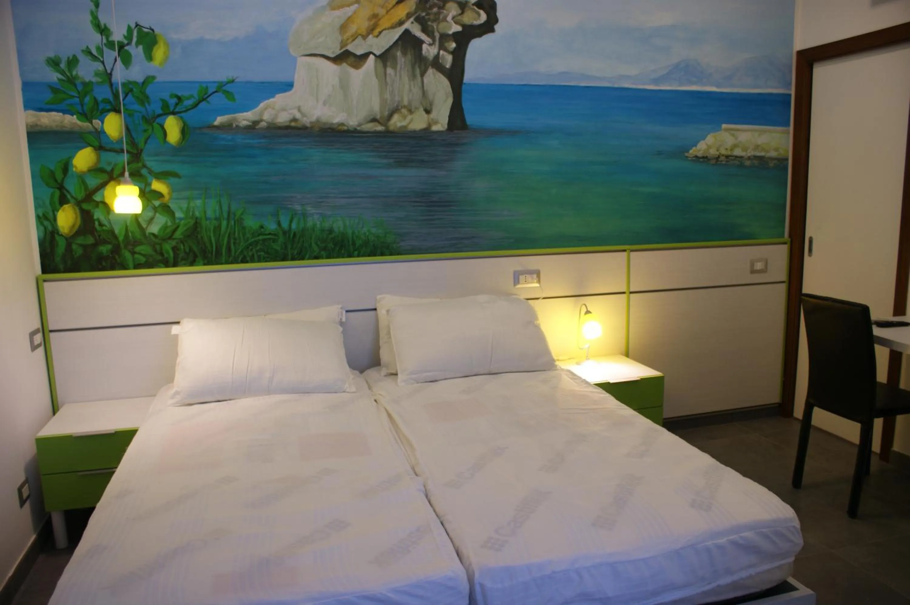 Bed in B&B Isole - Rione alto