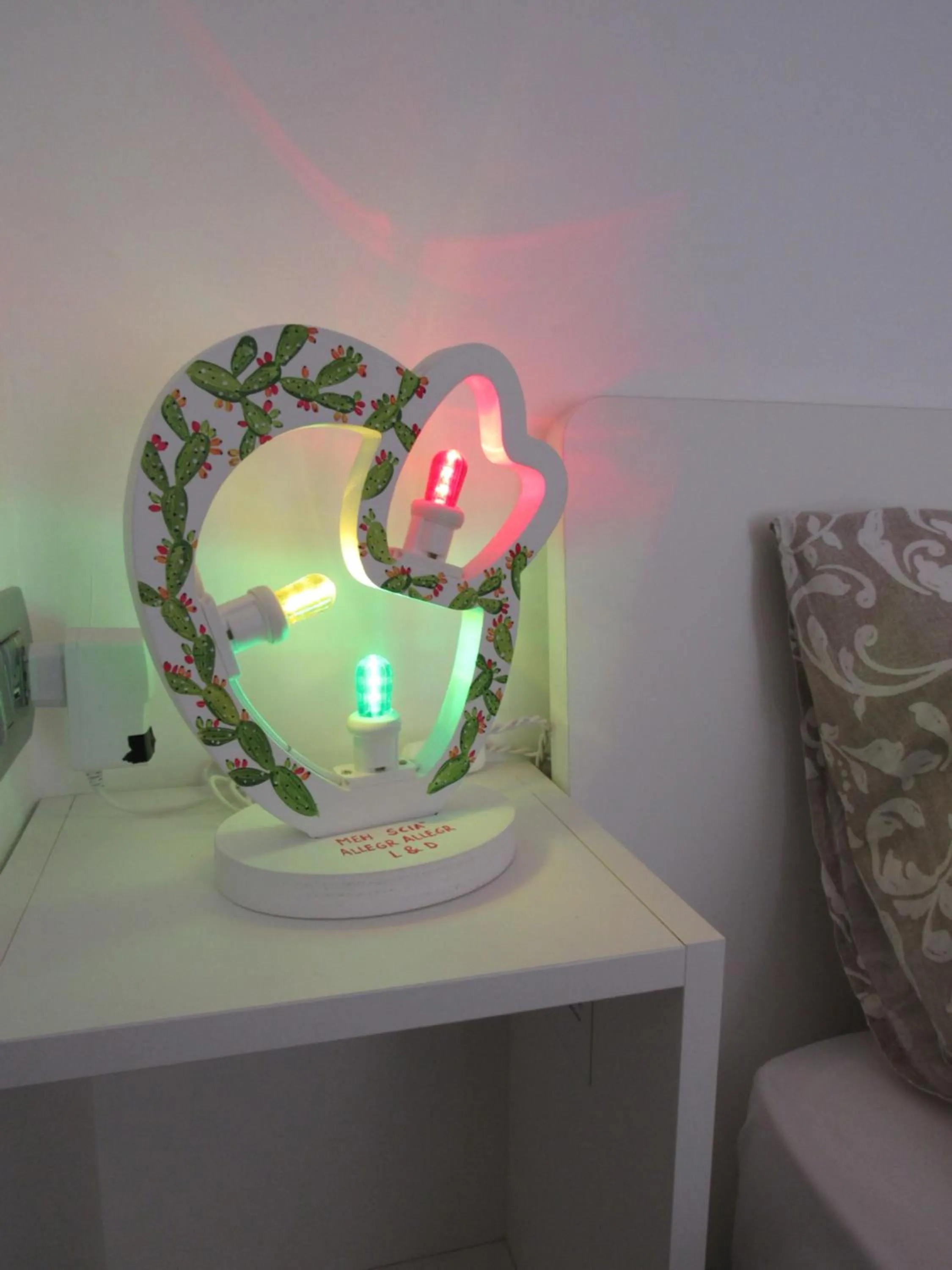 Decorative detail in Vicolo Fiorito B&B