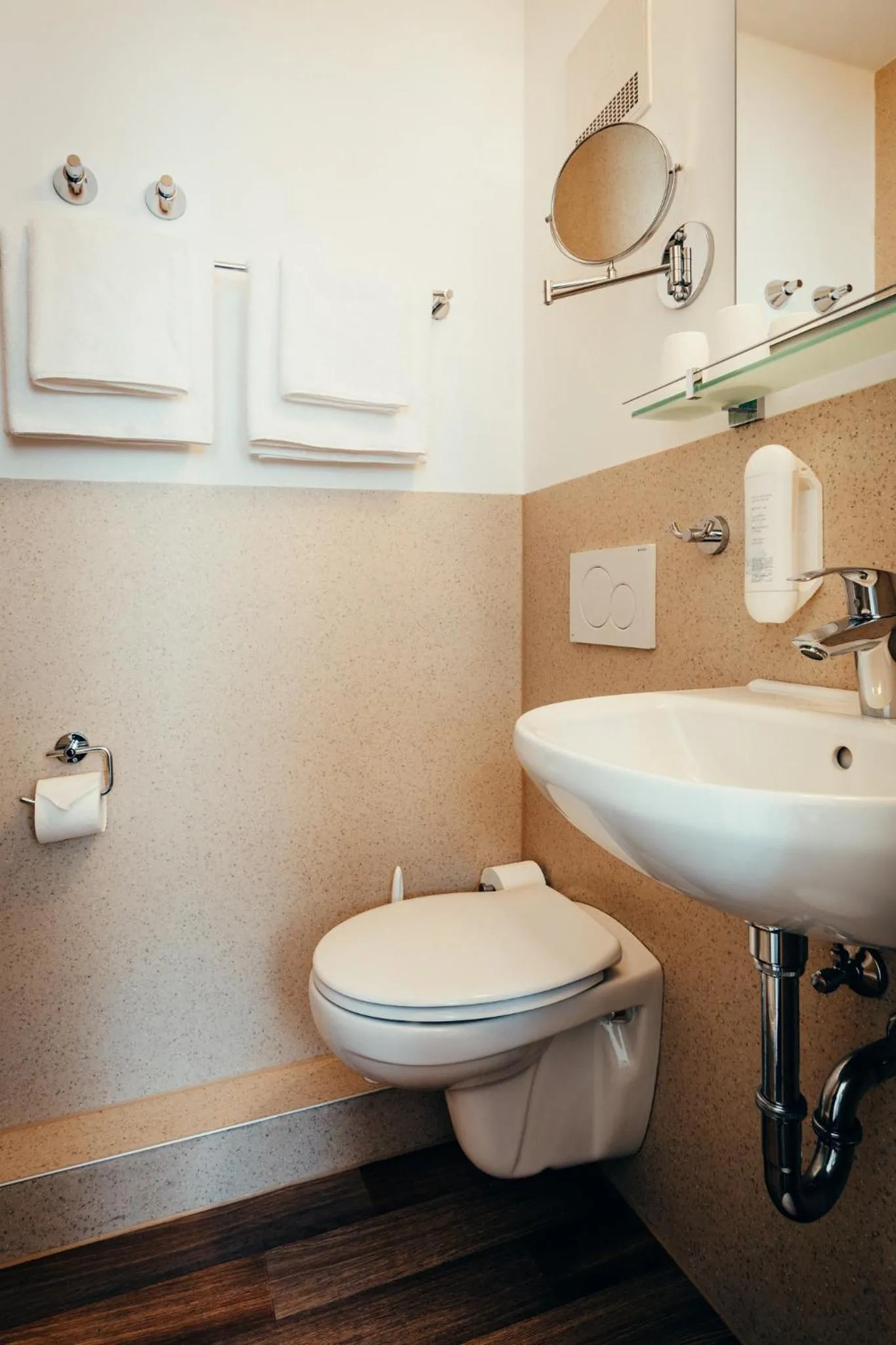 Bathroom in Hotel Adler