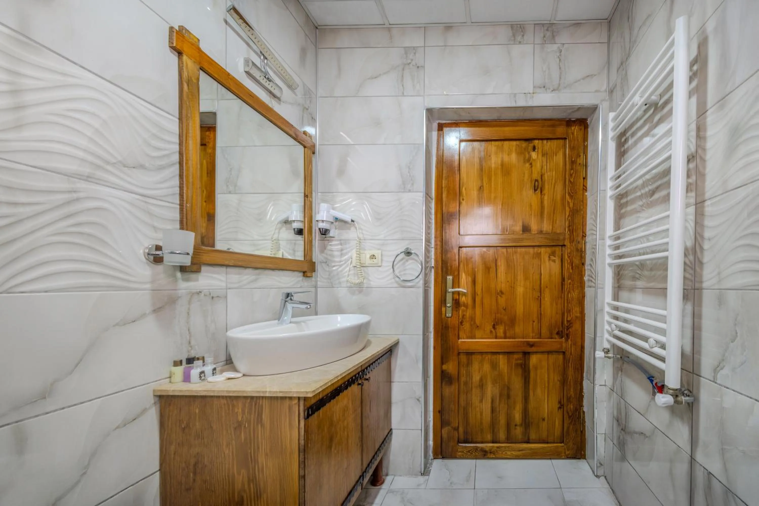 Shower in Çakıltaşı Evi Otel Spa