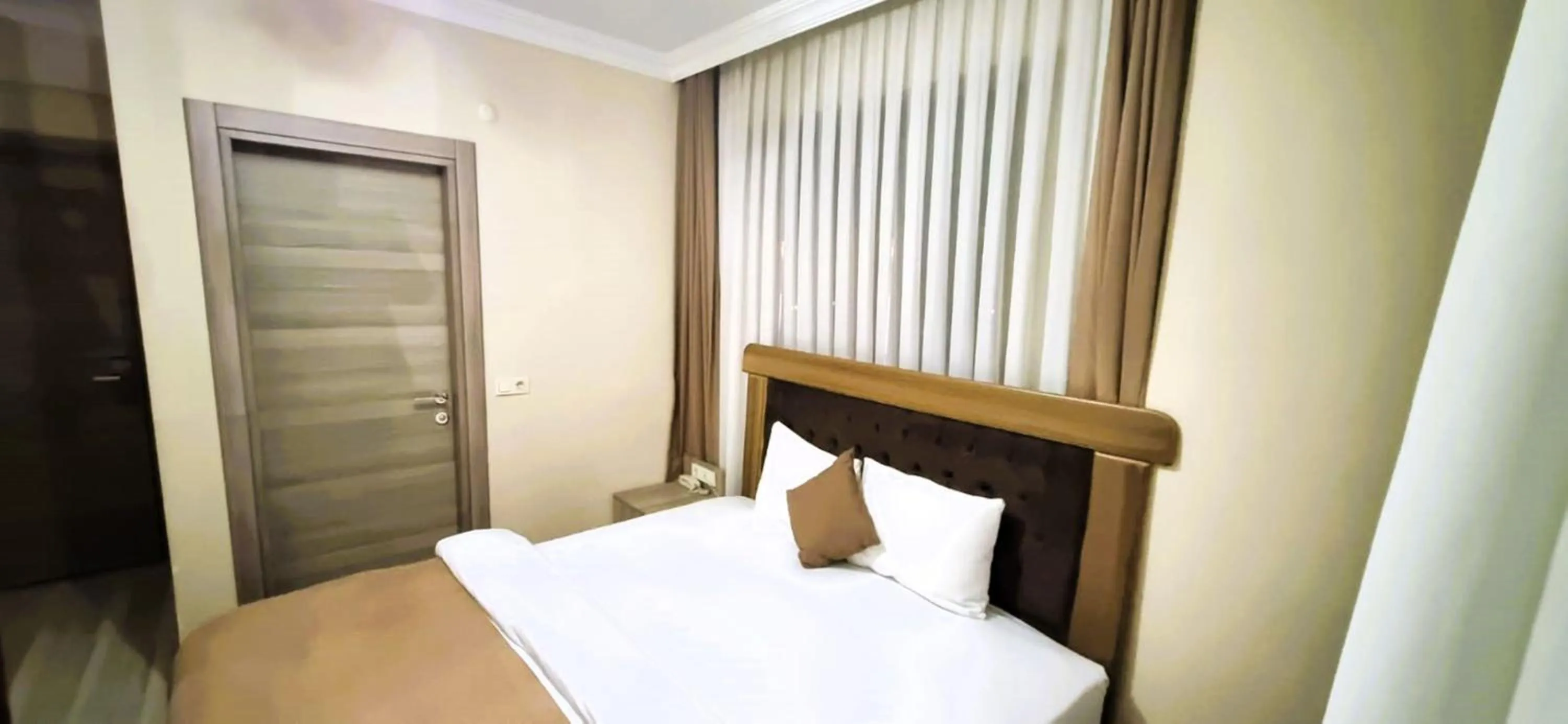 Bedroom, Bed in WİND HOTEL