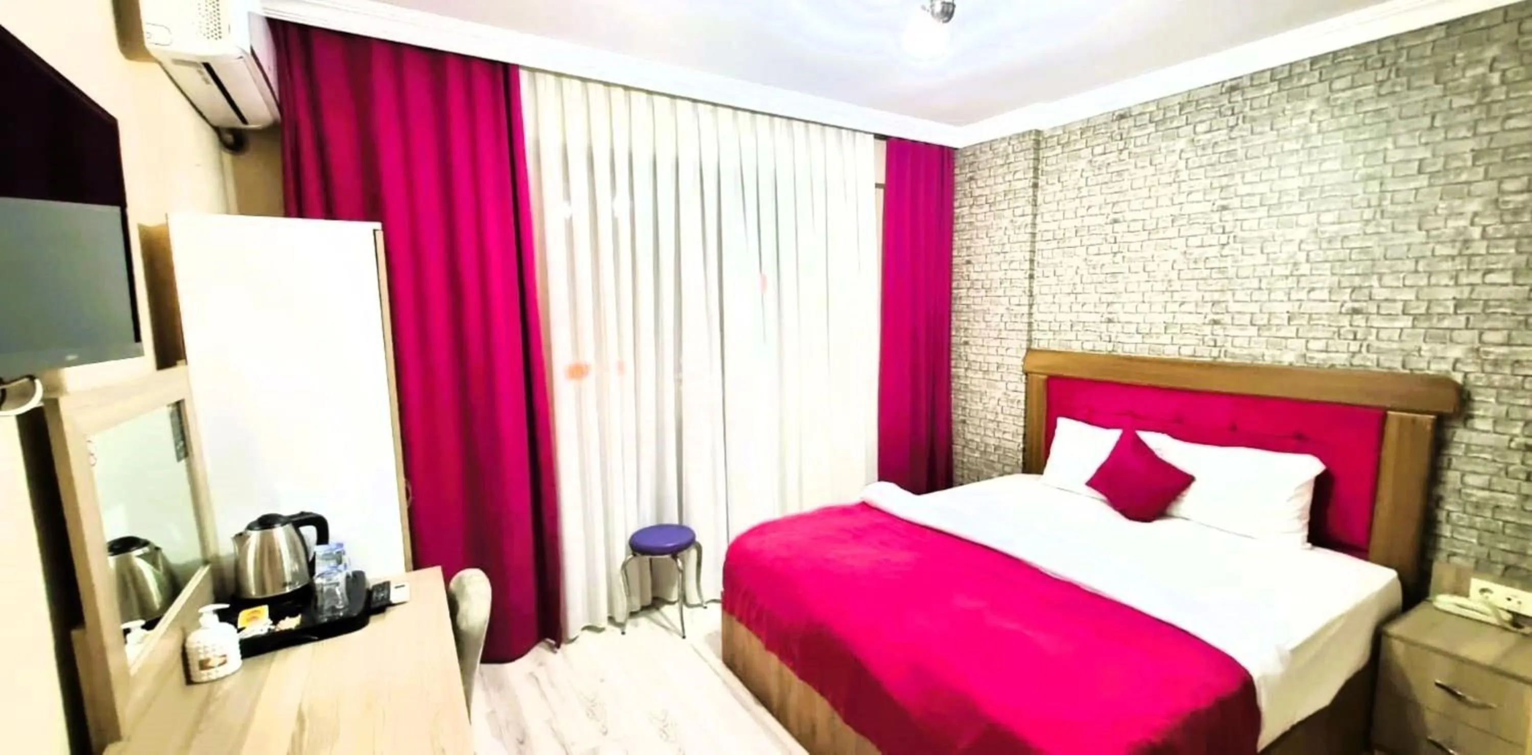 Bedroom, Bed in WİND HOTEL