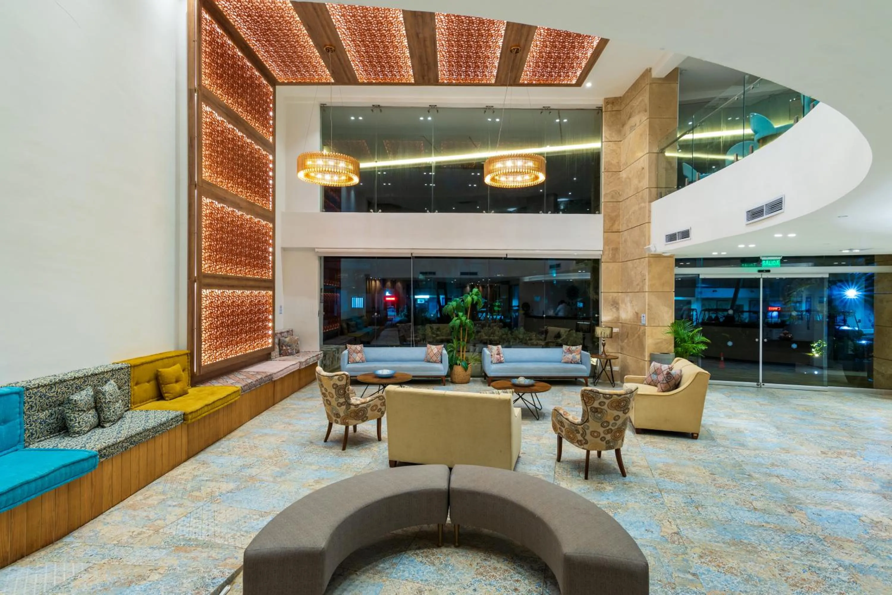 Lobby or reception in Samawi Hotel