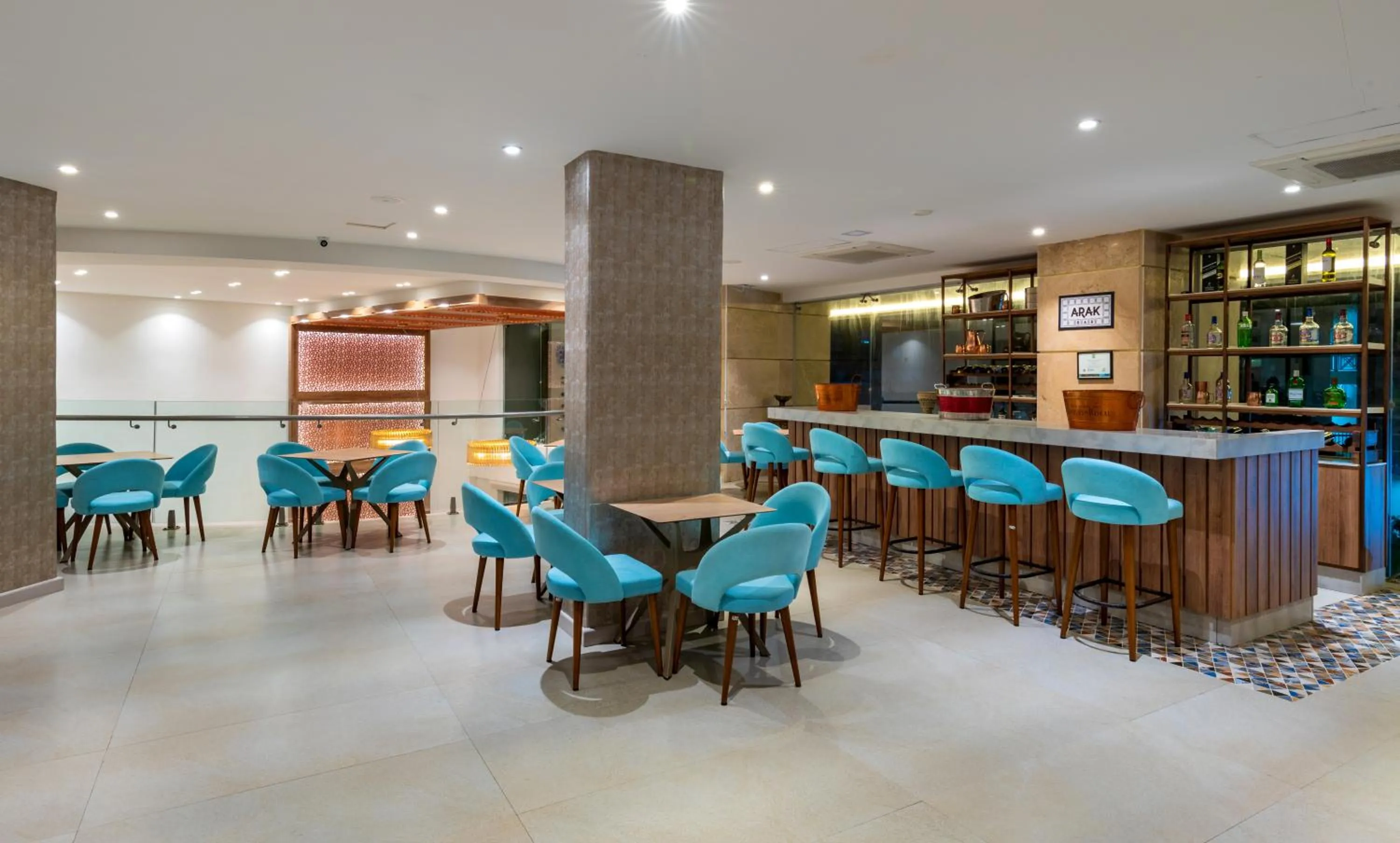Lounge or bar in Samawi Hotel