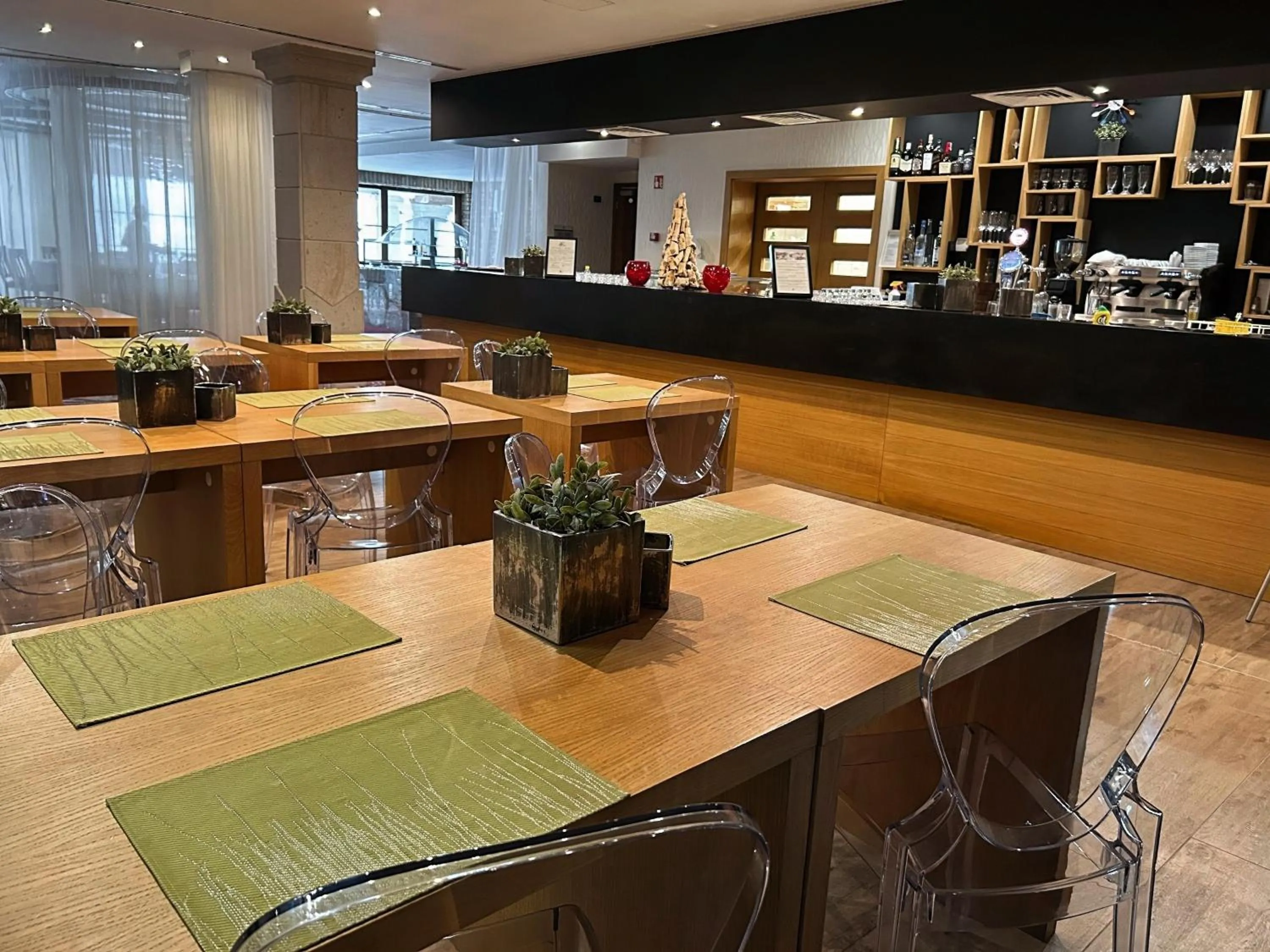 Hotel Cascade Resort & Spa