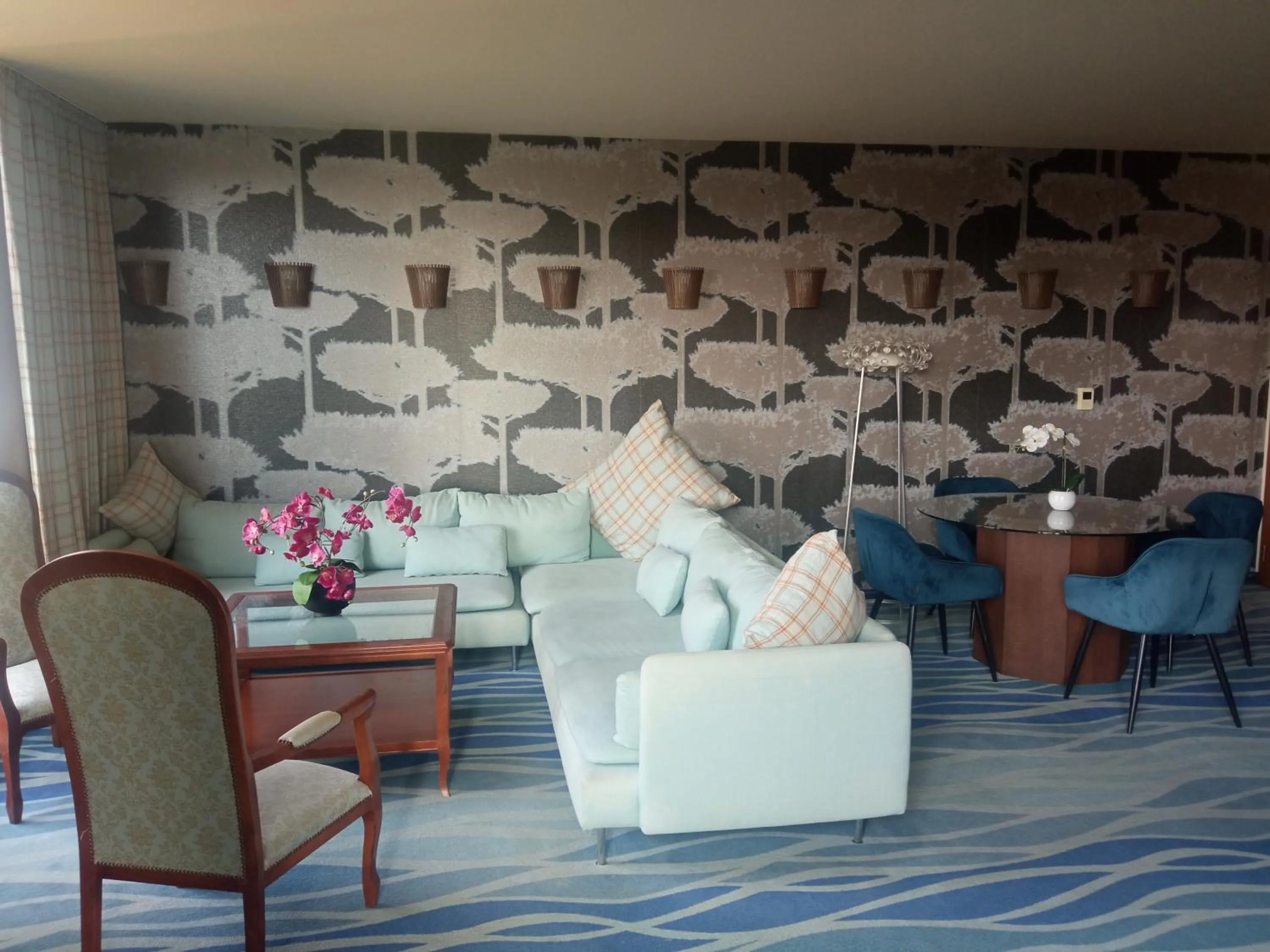 Living room in Hotel Cascade Resort & Spa