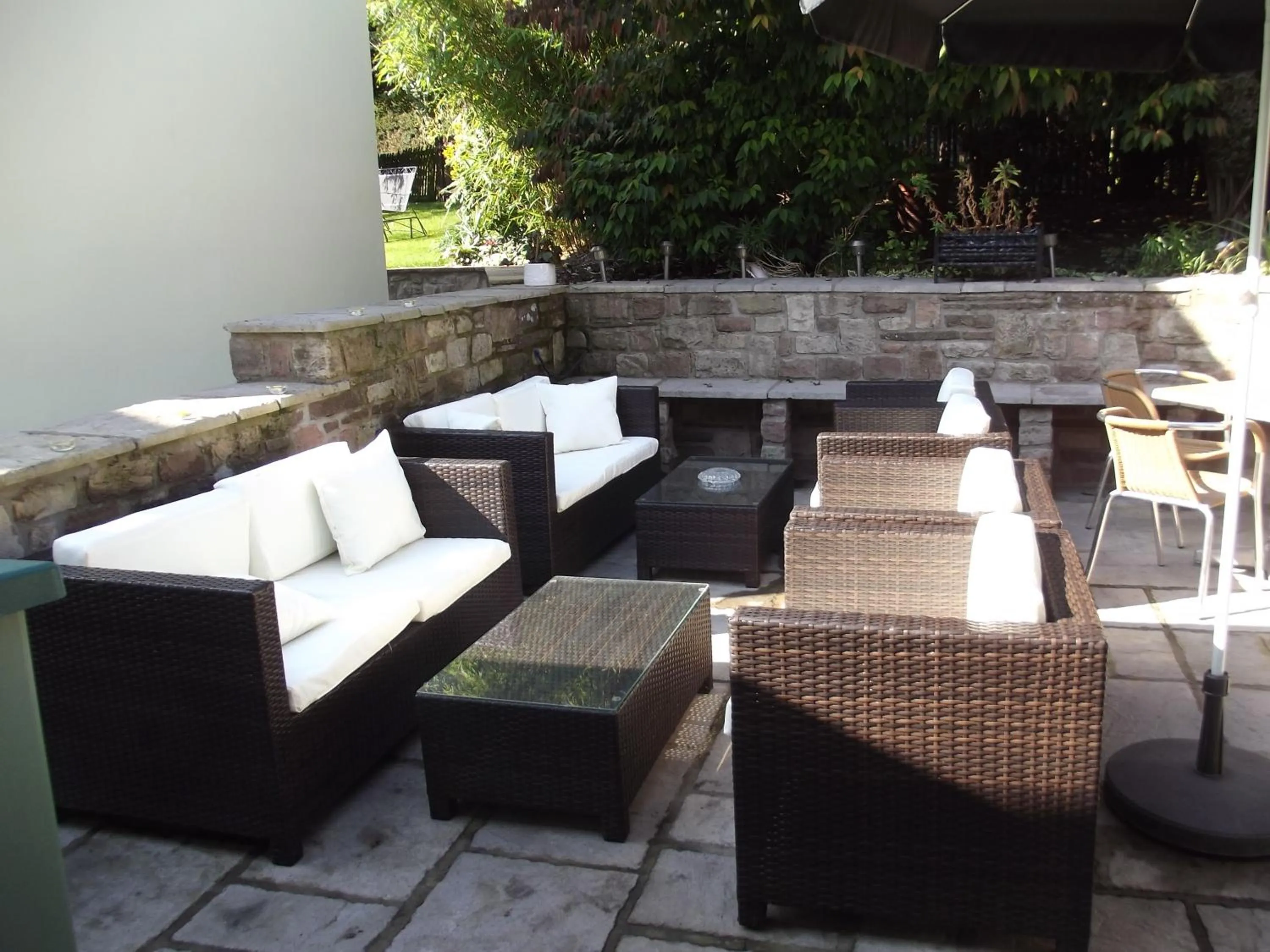 Patio in Carpenters Cottages
