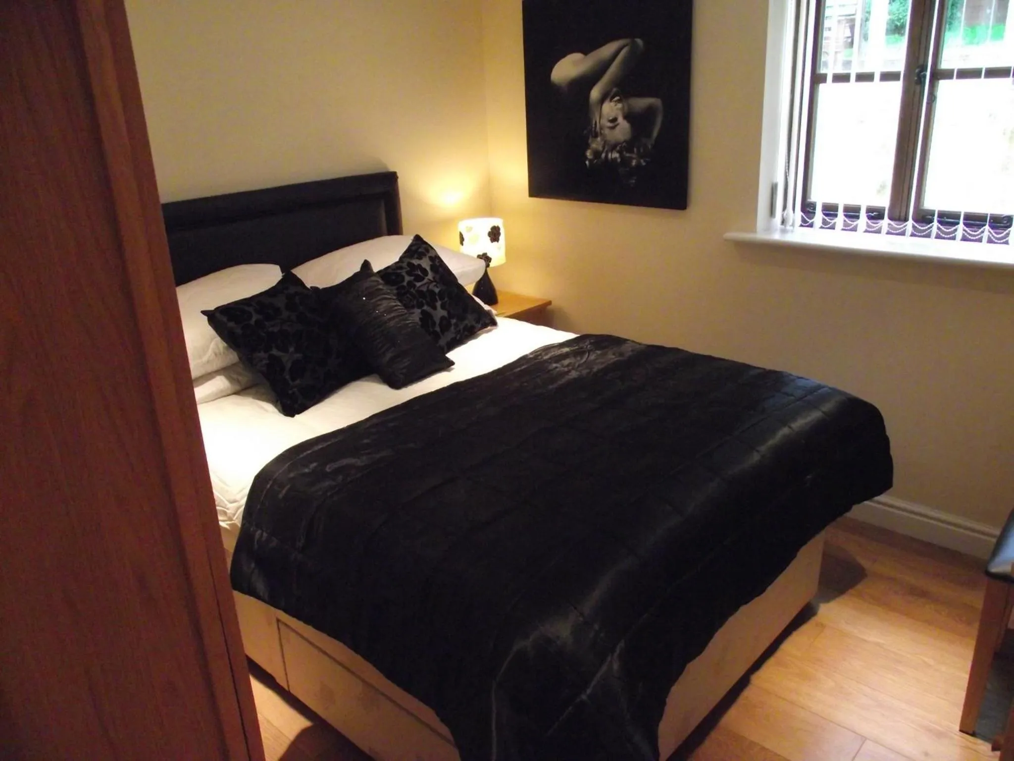 Bed in Carpenters Cottages