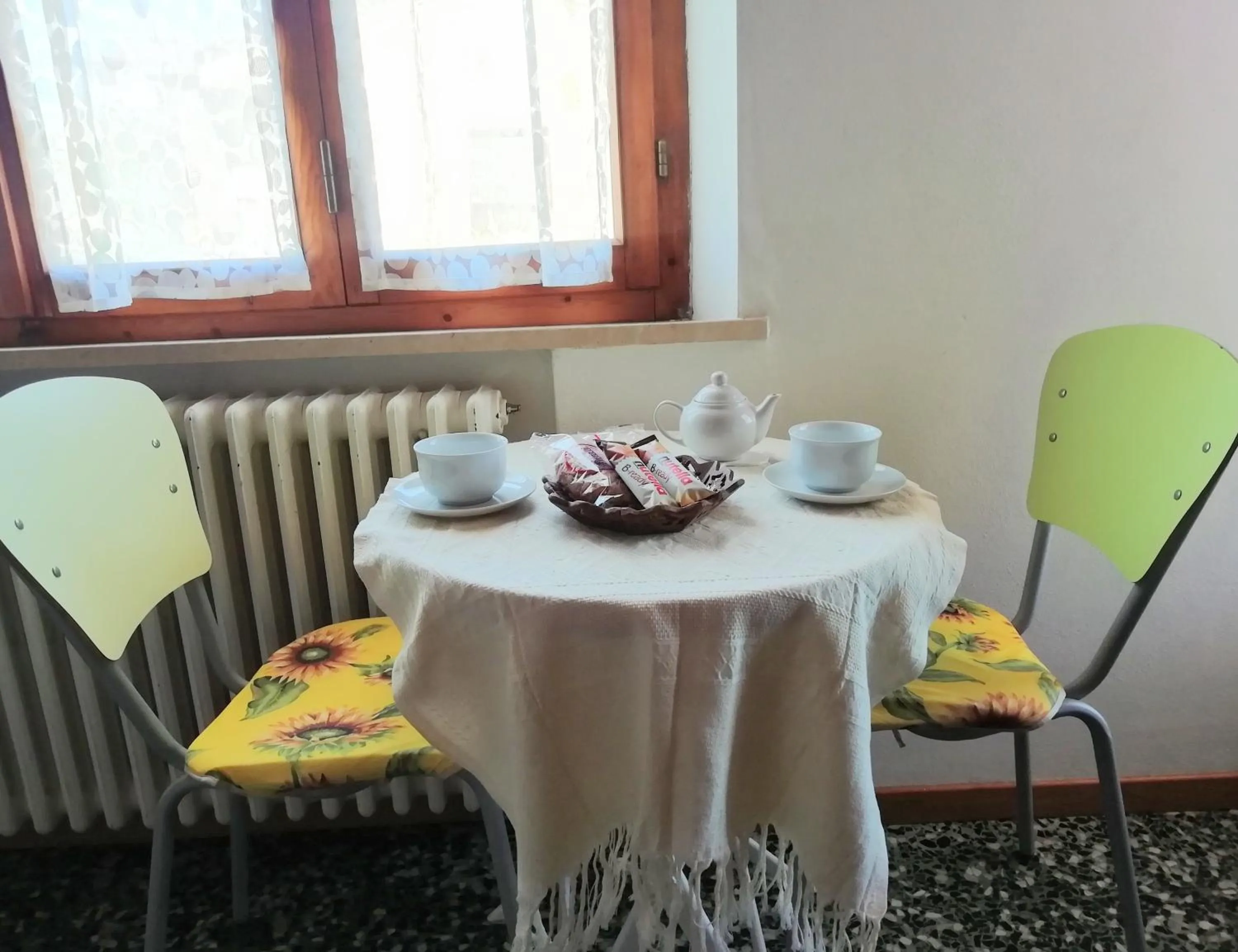 Dining area in Camera La Margherita