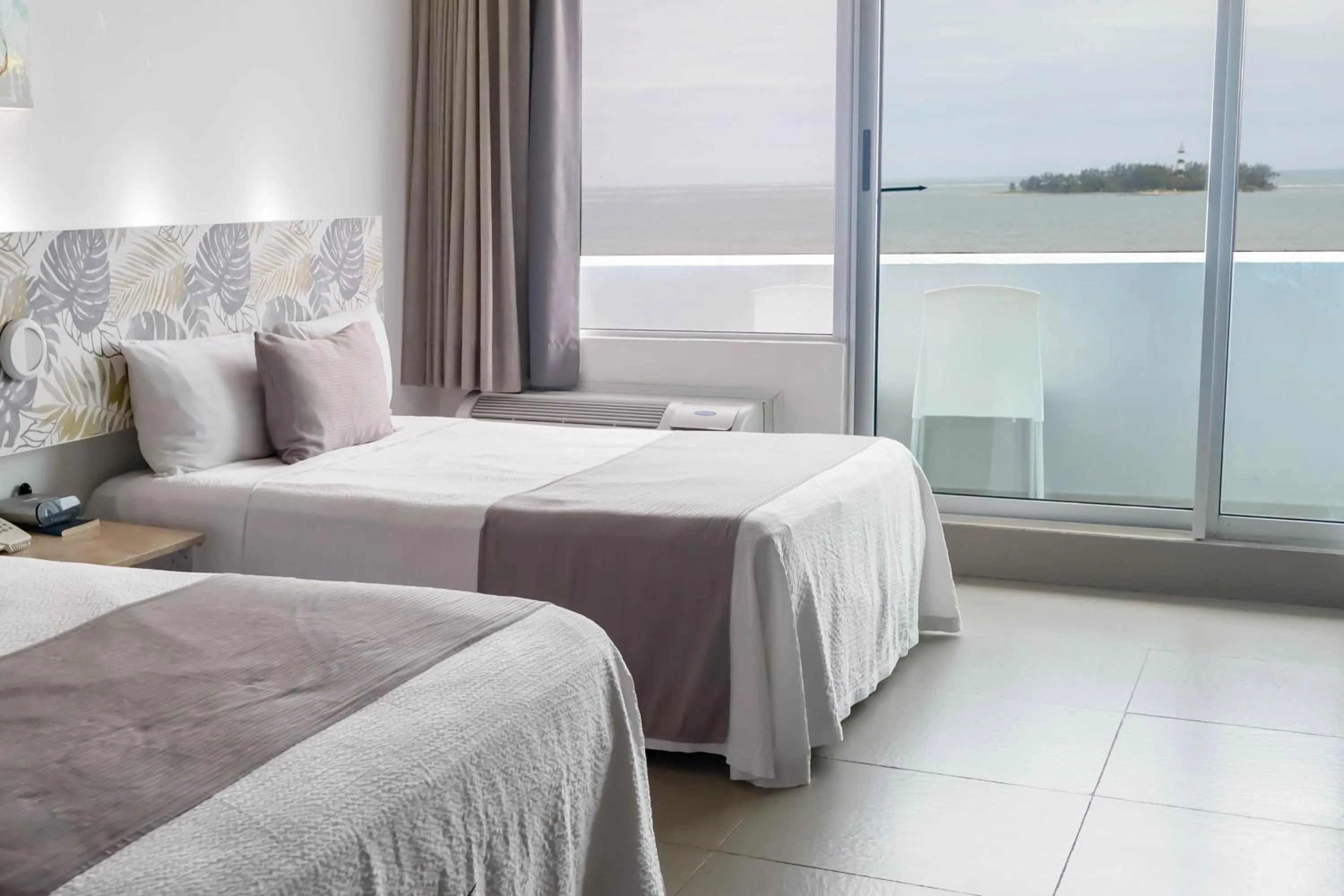 Bedroom, Bed in Hotel Punta Azul