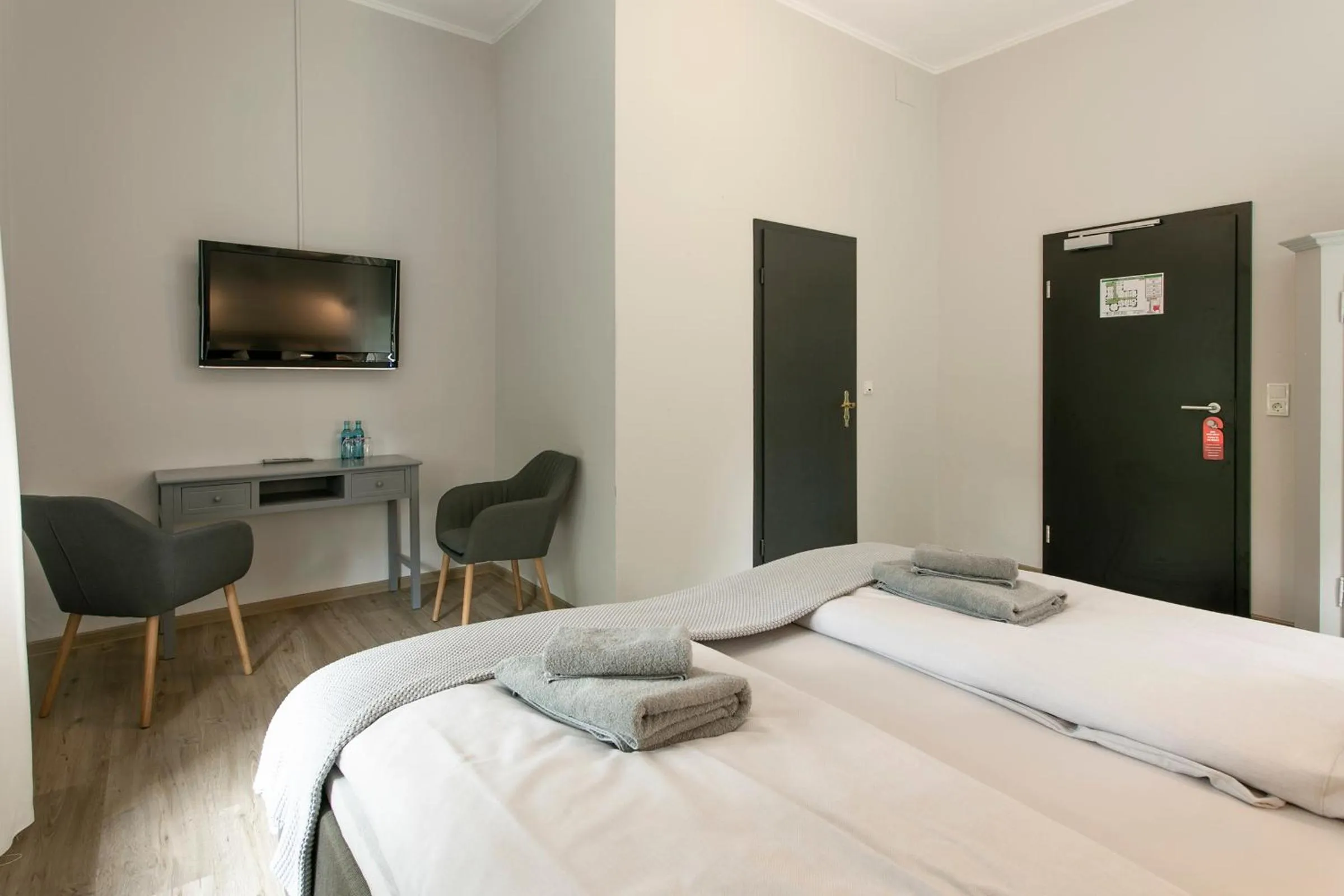 TV and multimedia, Bed in Schlosshotel Braunfels & Himmelreich