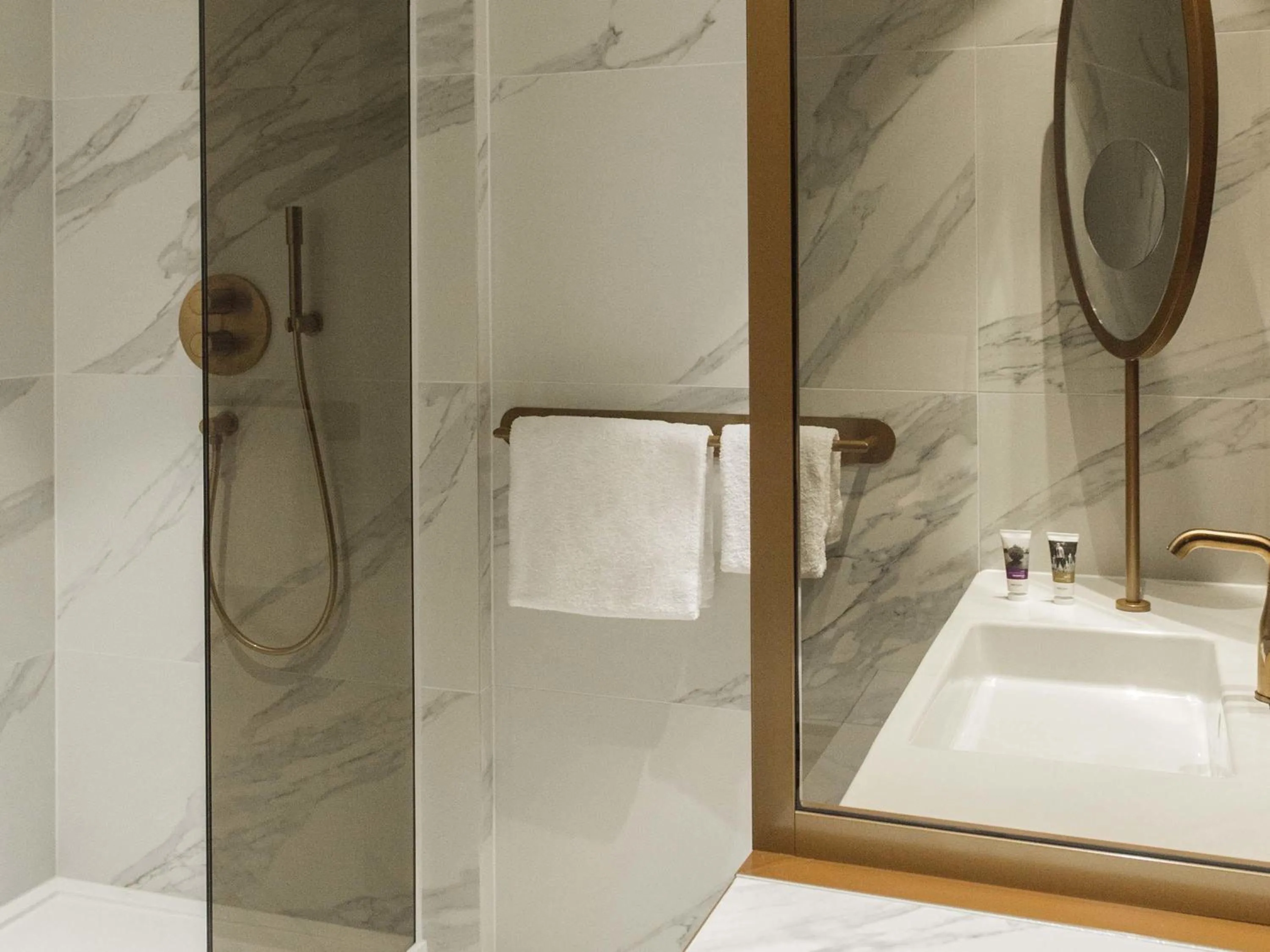 Bedroom in Mercure Luxembourg Off Kirchberg