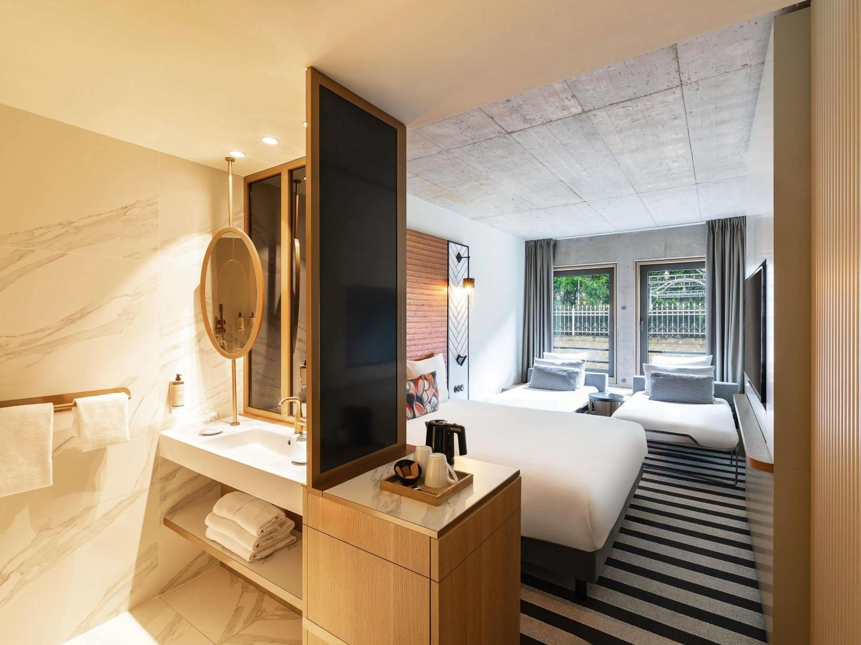 Bedroom, Bed in Mercure Luxembourg Off Kirchberg