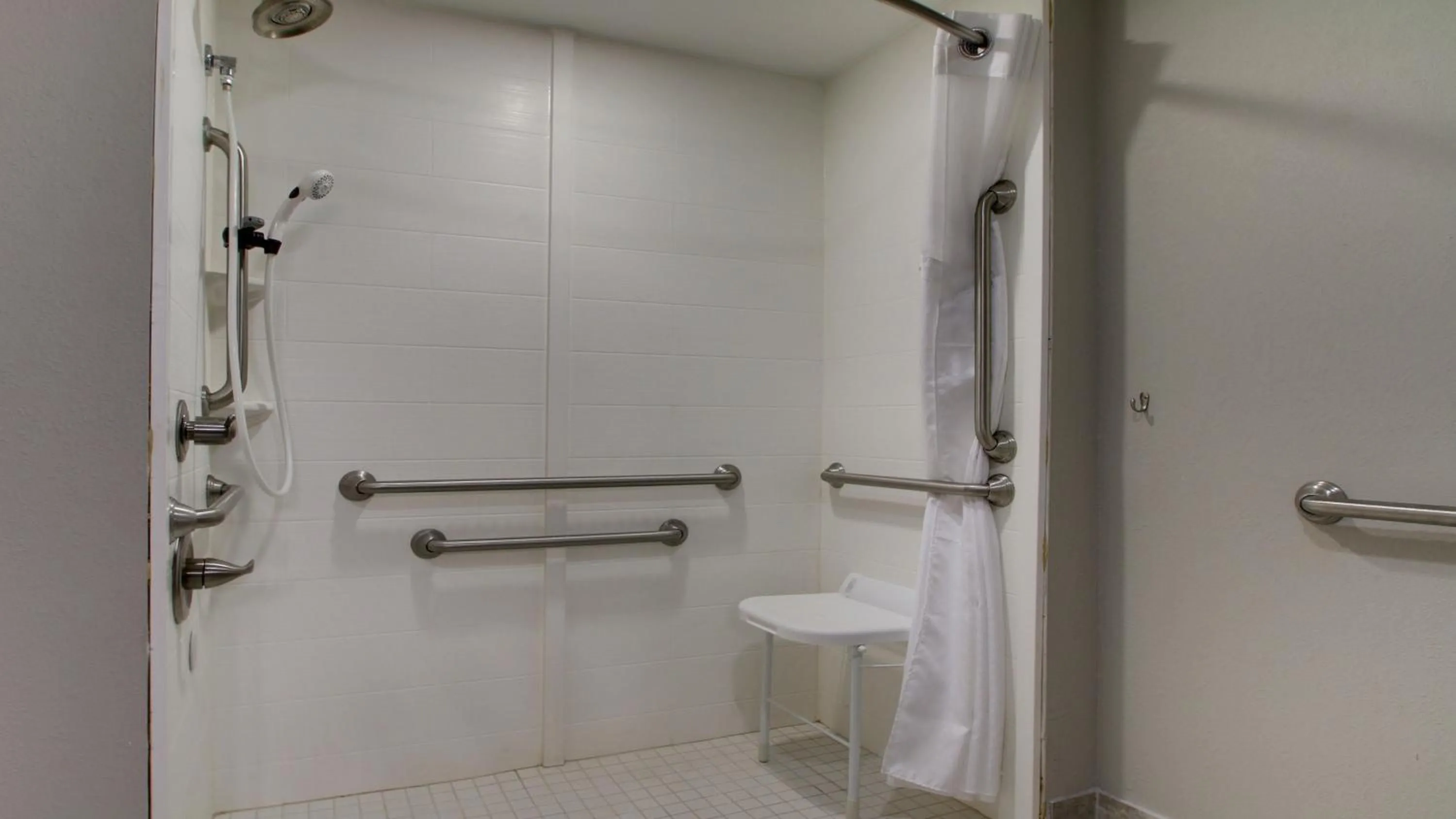 Photo of the whole room in Holiday Inn Express & Suites Jackson Downtown - Coliseum by IHG