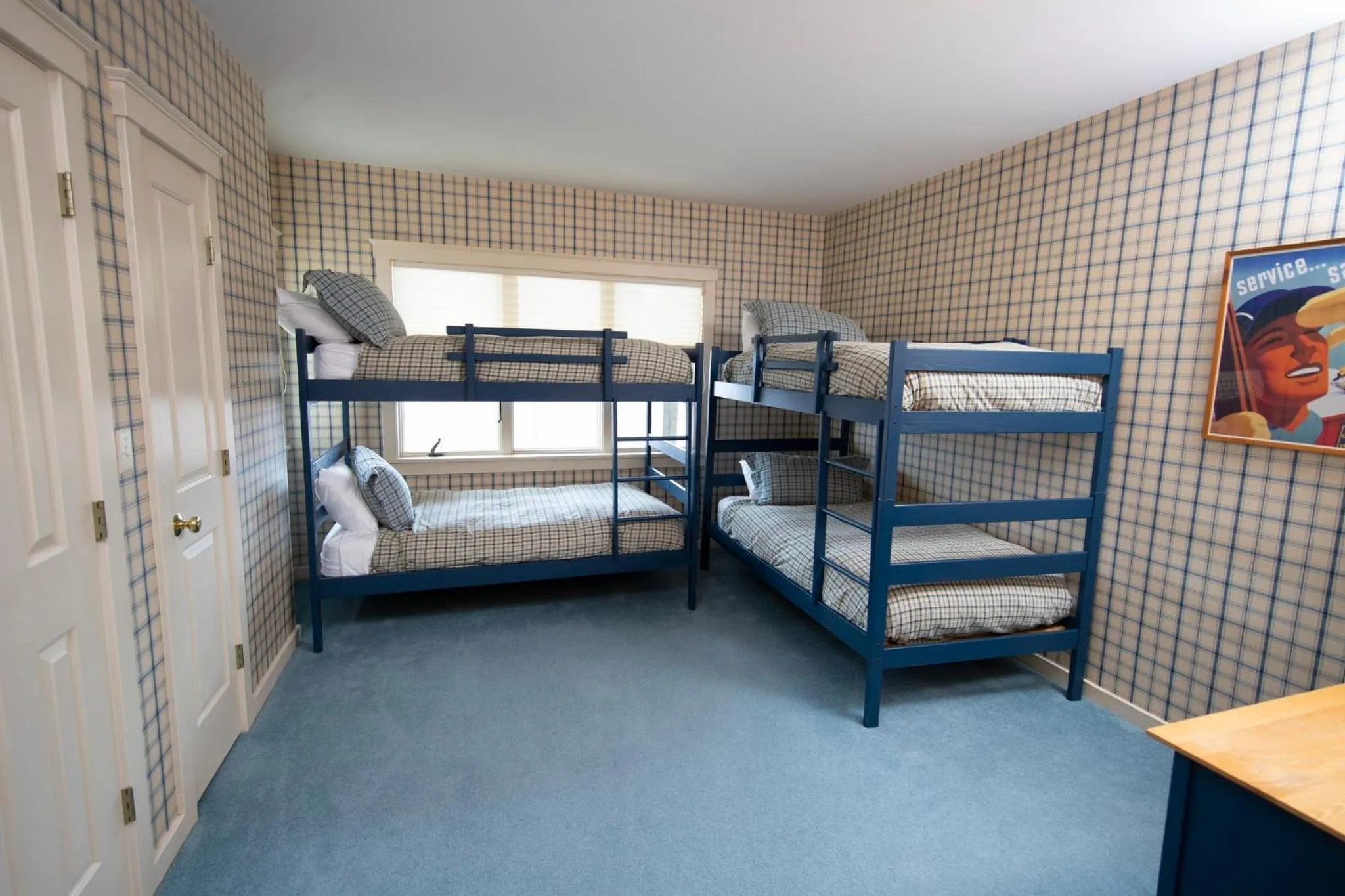 Photo of the whole room, Bed in Solitude Village at Okemo