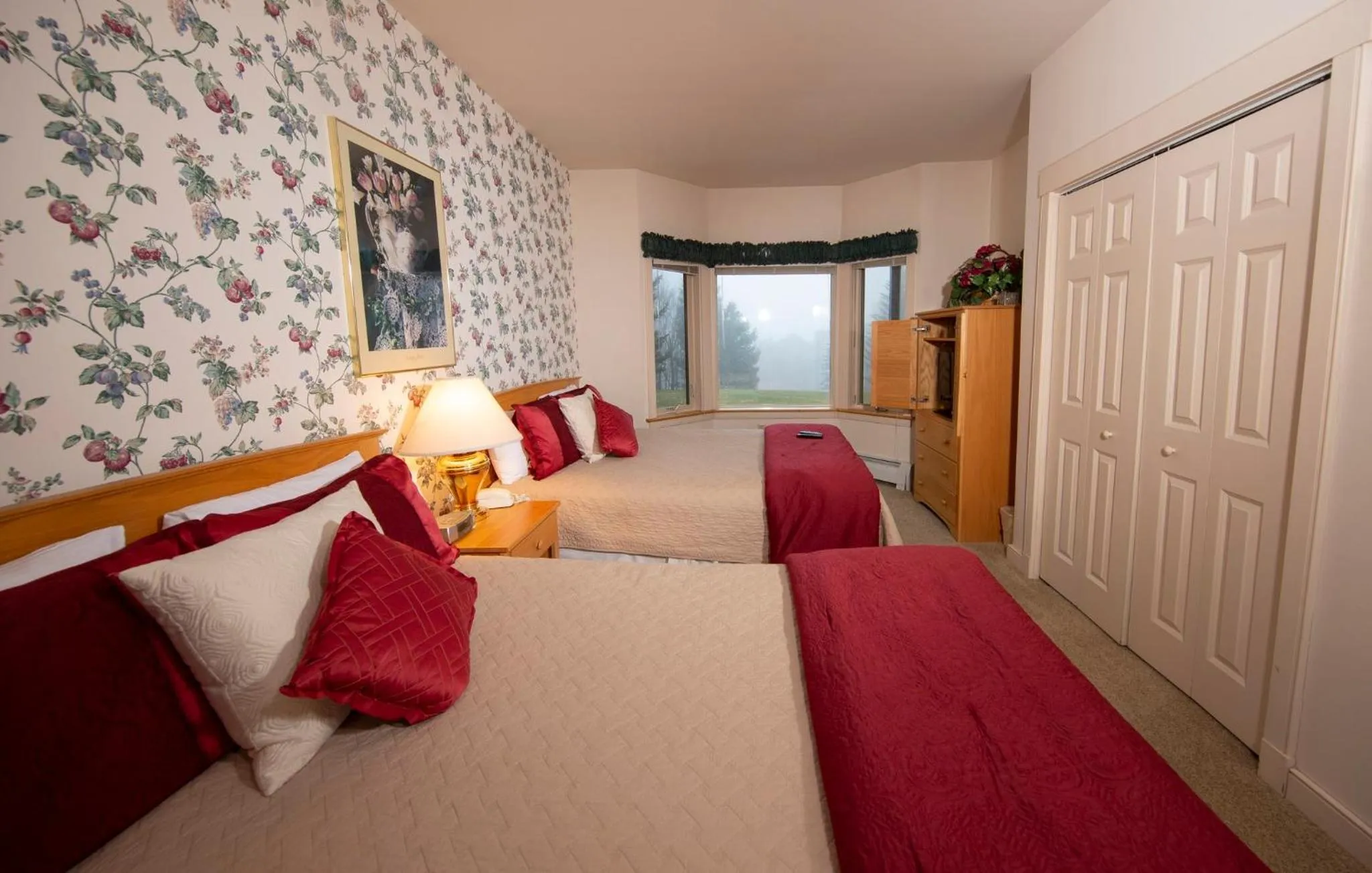 Photo of the whole room, Bed in Solitude Village at Okemo