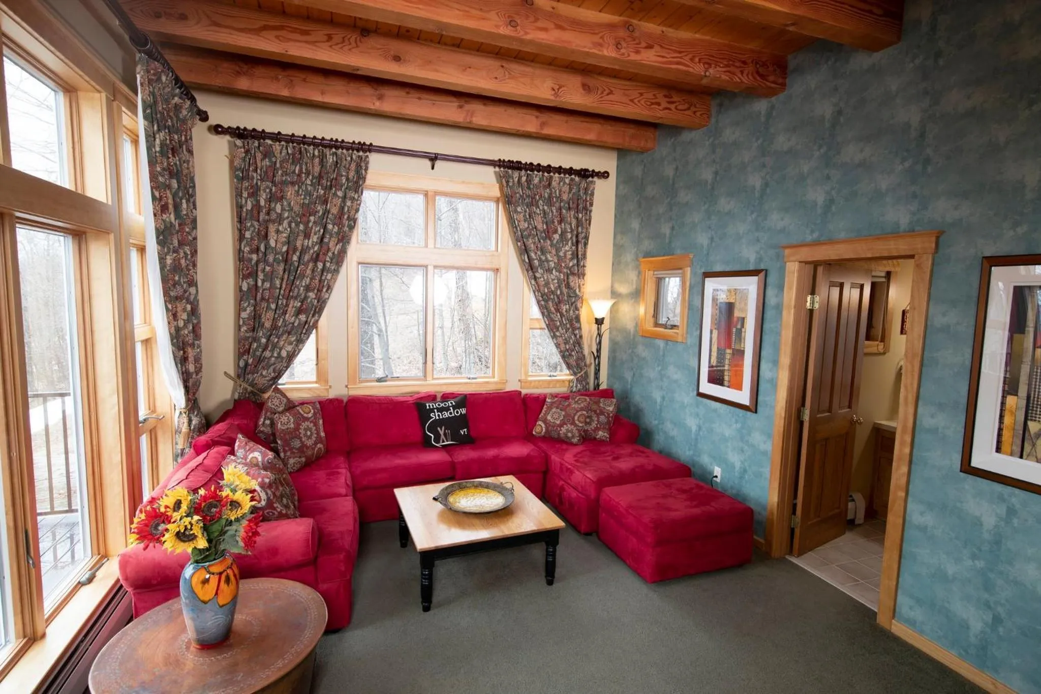 Living room in Solitude Village at Okemo