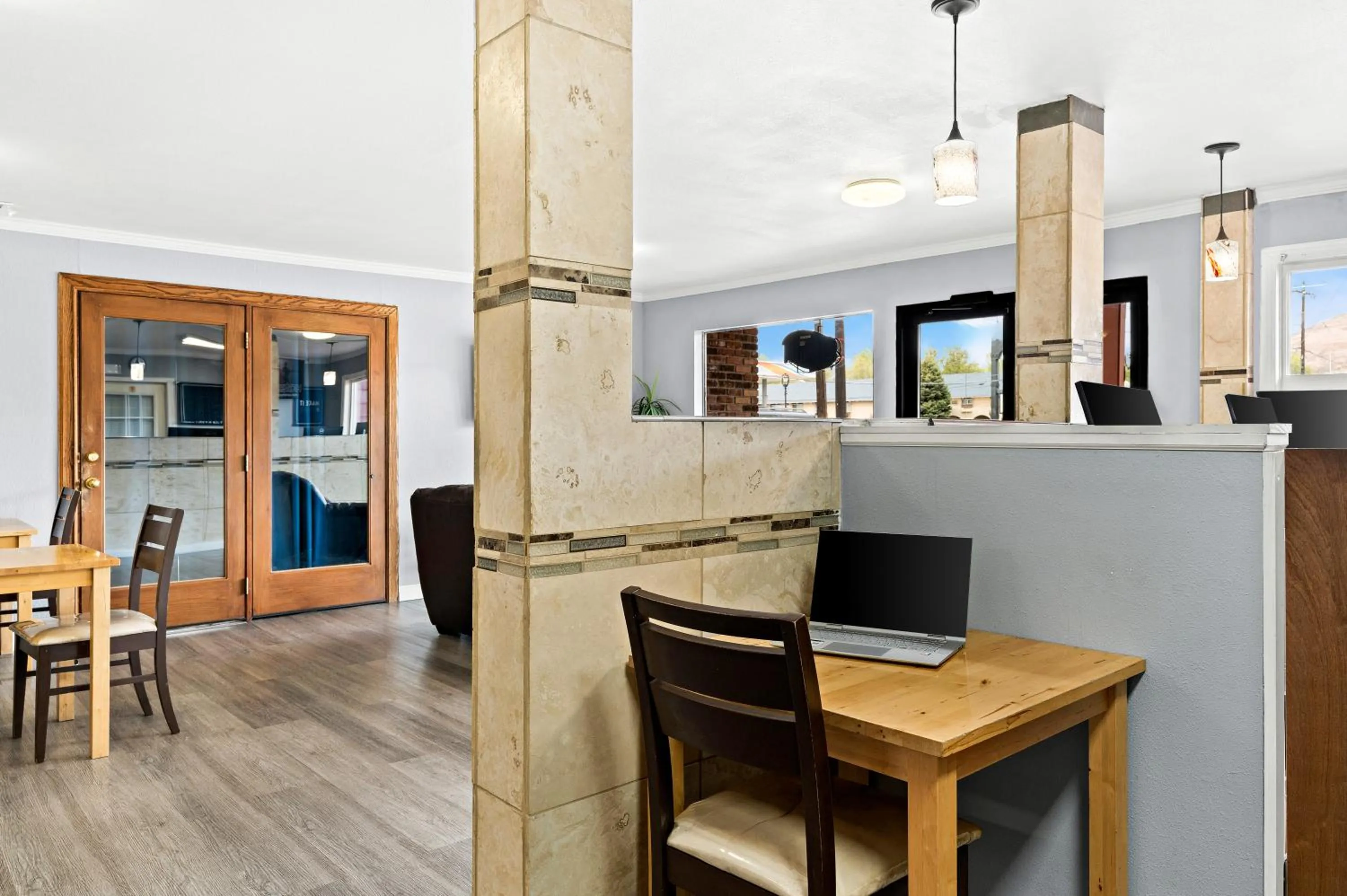 Business facilities in Red Lion Inn & Suites Yakima