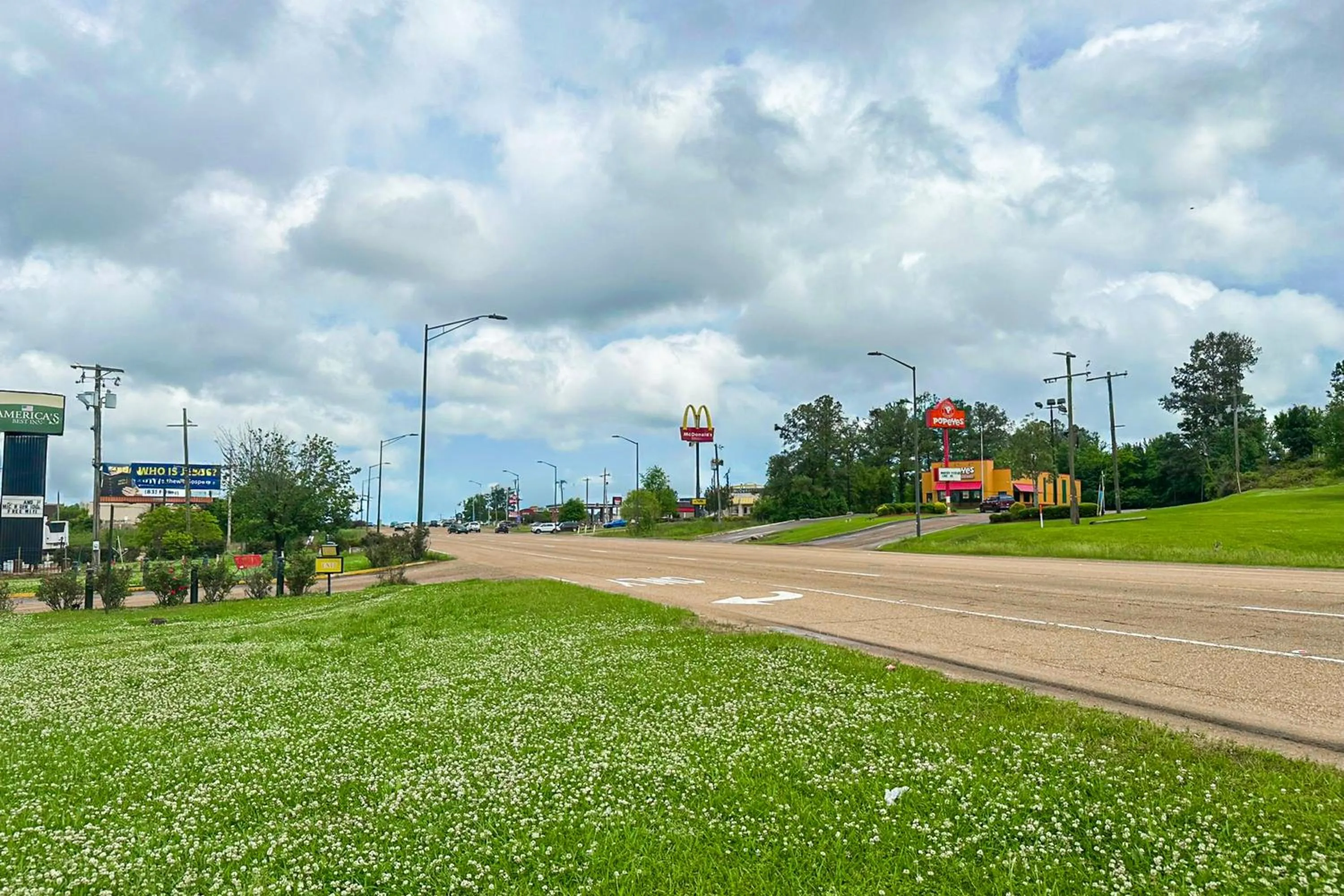 Facade/entrance in Relax Inn By Oyo Jackson MS Hwy 80 I-20