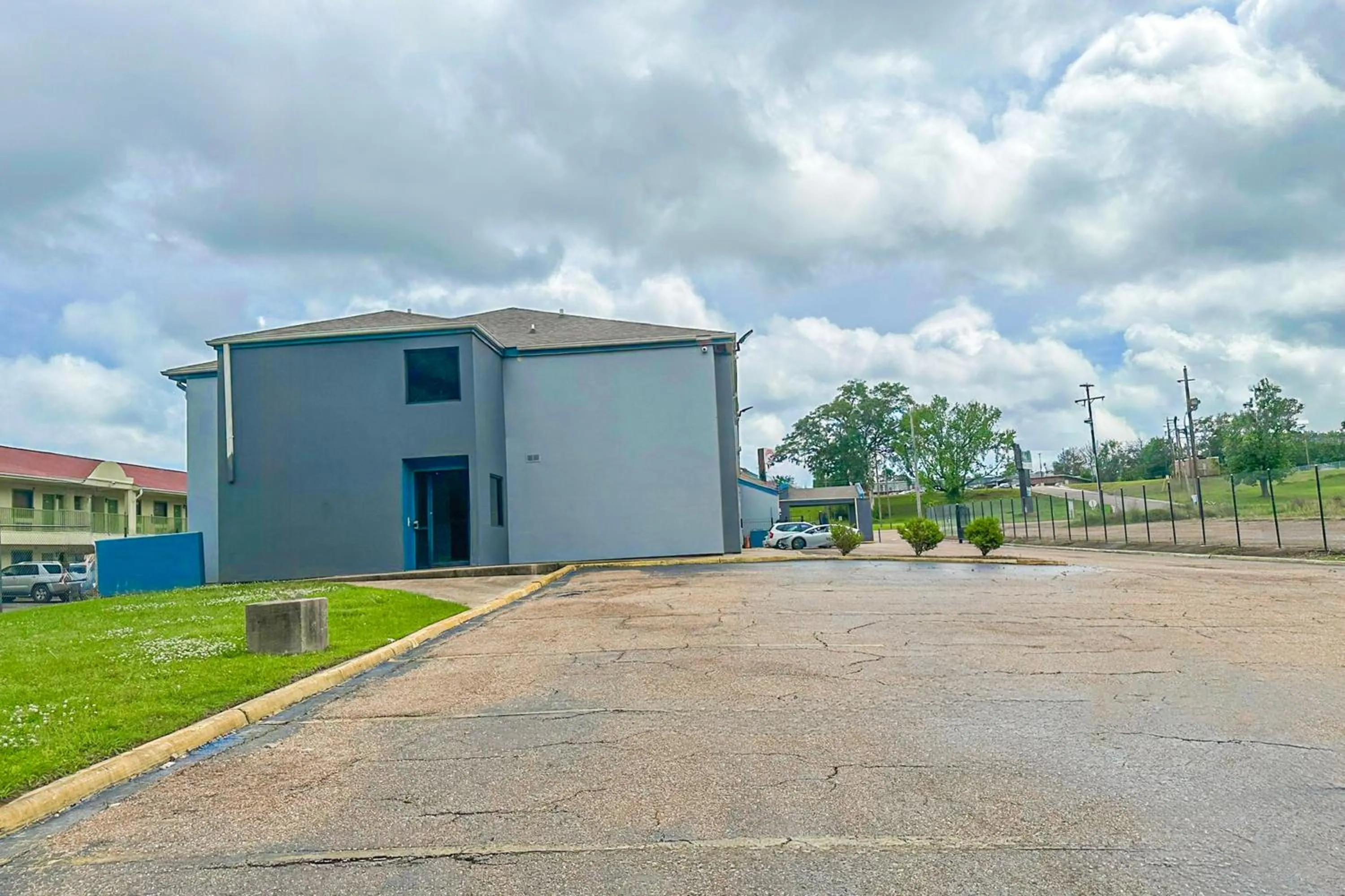 Facade/entrance in Relax Inn By Oyo Jackson MS Hwy 80 I-20