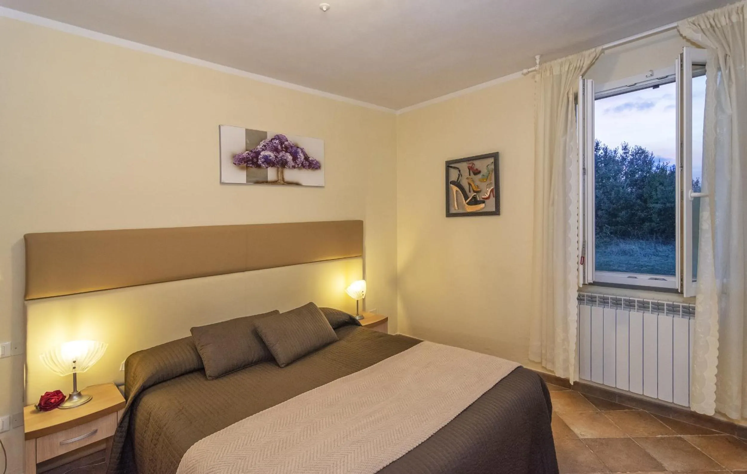 Bedroom, Bed in Eden Park Resort