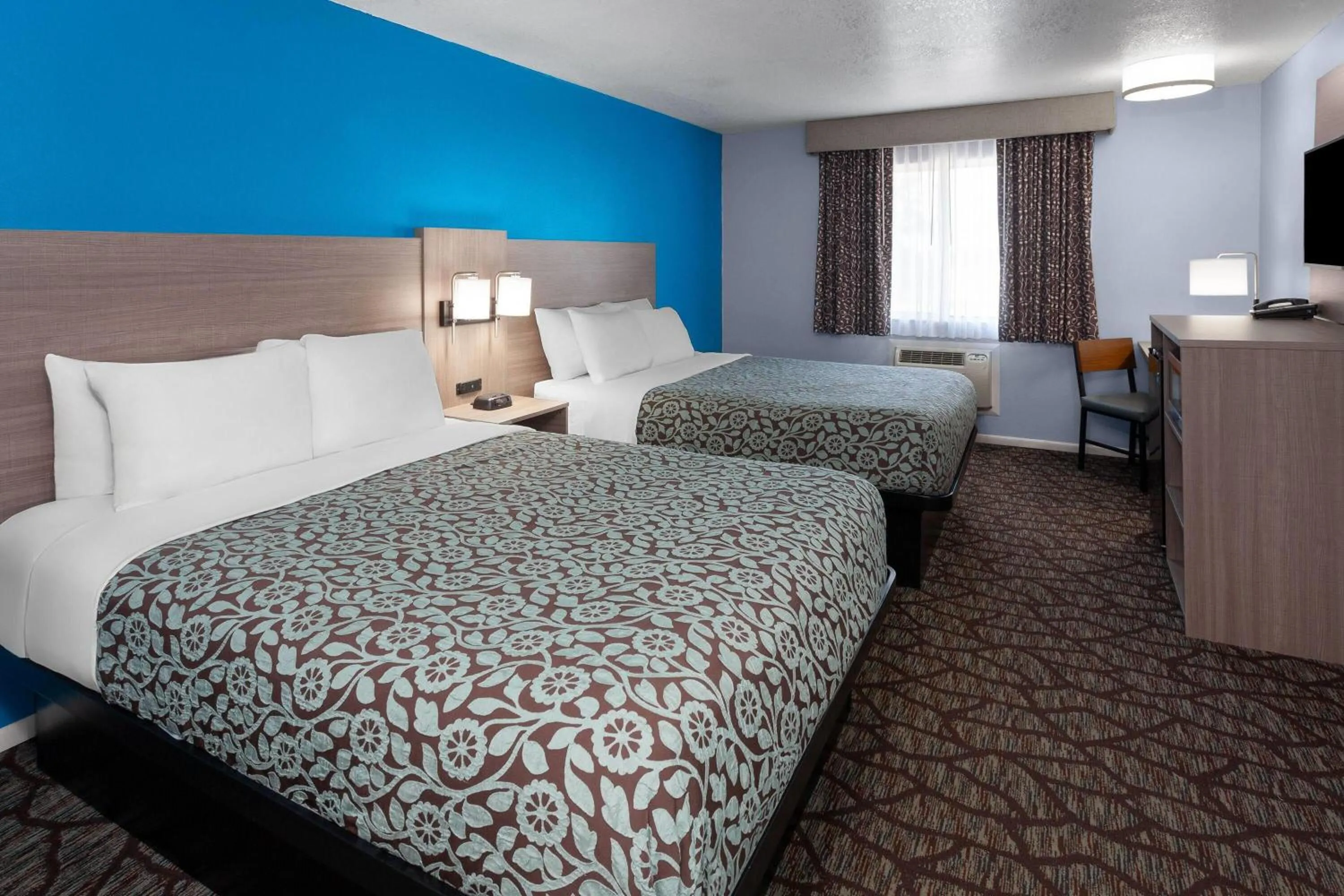 Photo of the whole room, Bed in Baymont by Wyndham Manistee