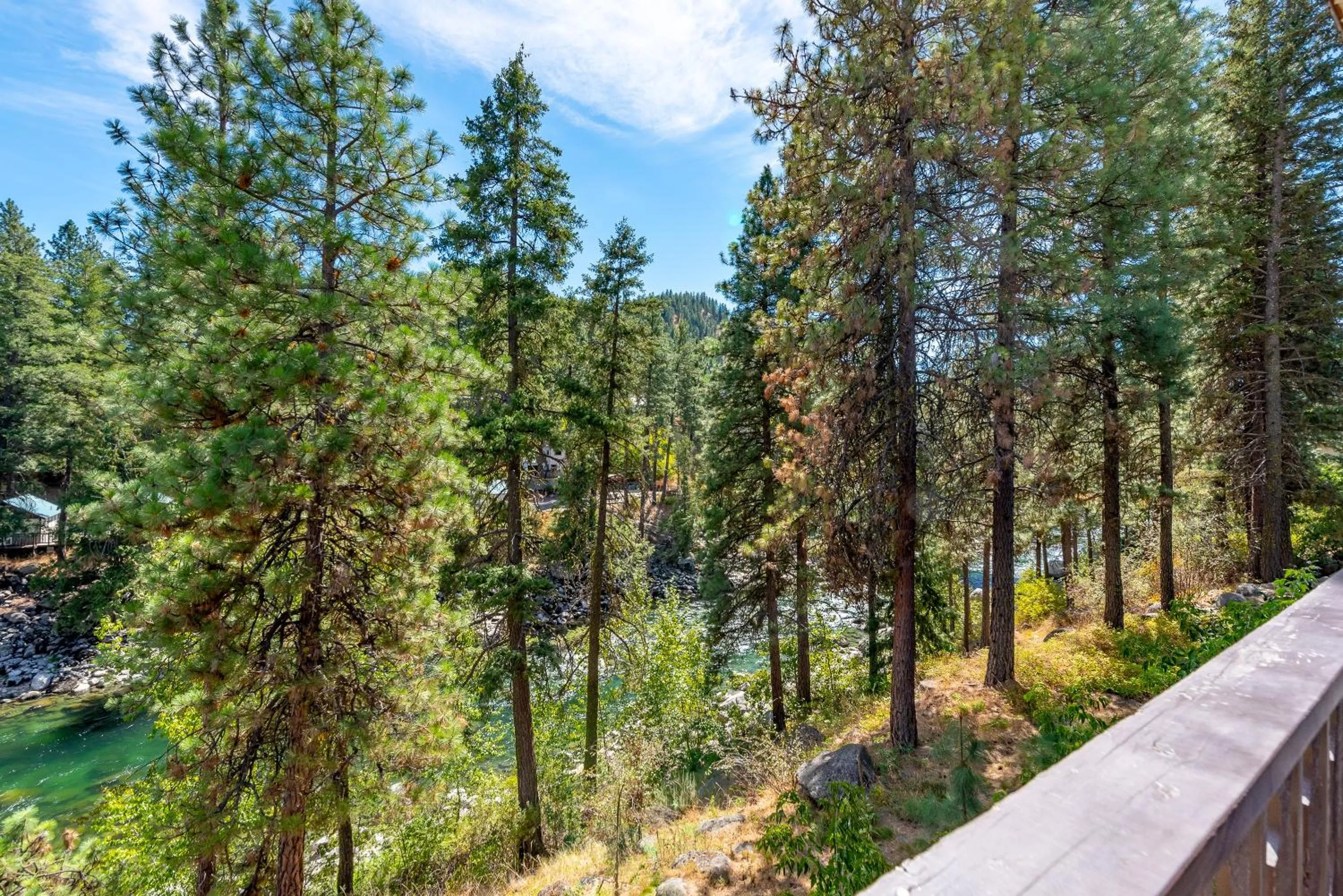 River view in Alpine Rivers Inn