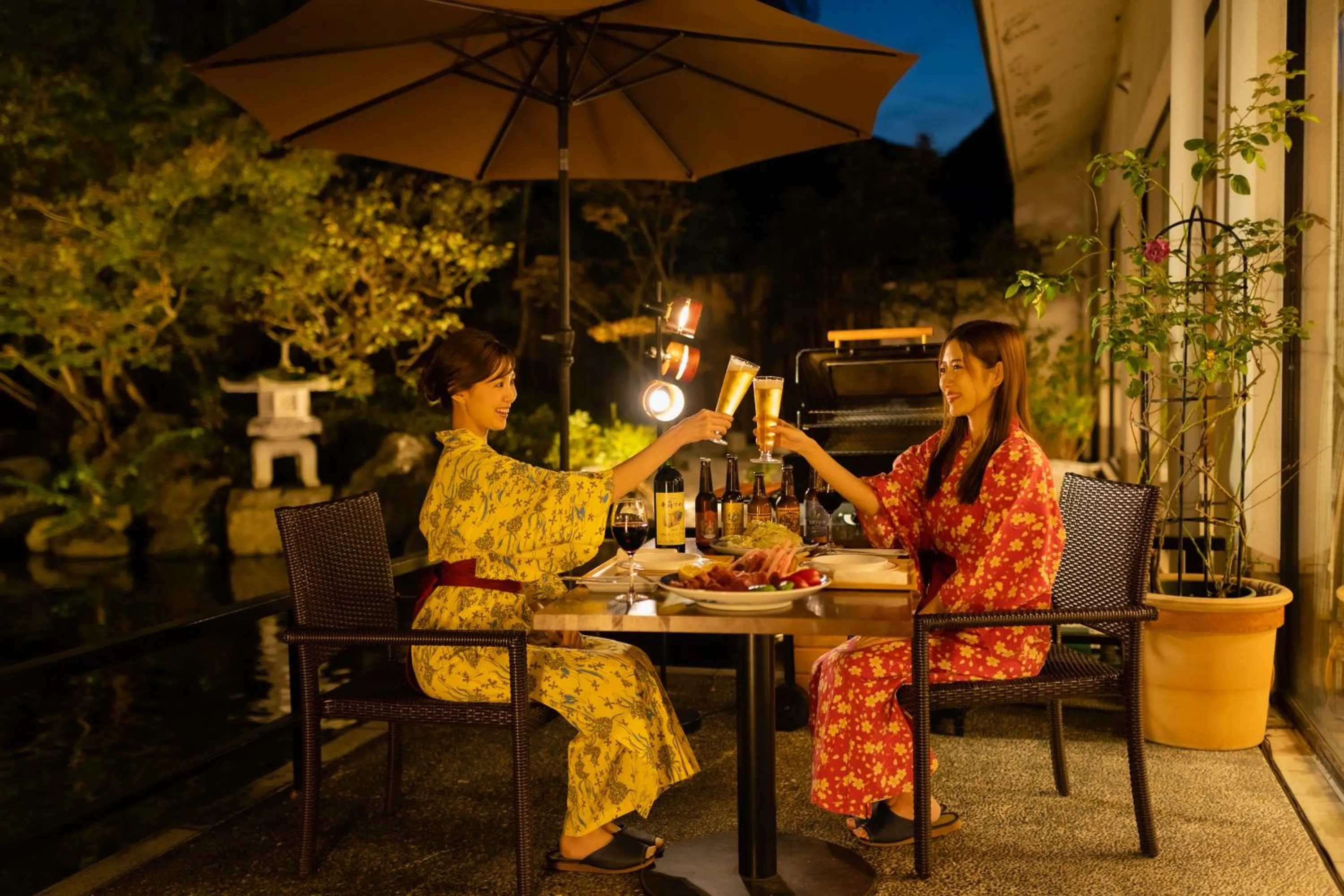 Restaurant/places to eat in Hotel Hoho "A hotel overlooking the Echigo Plain and the Yahiko mountain range" formerly Hotel Oohashi Yakata-no-Yu