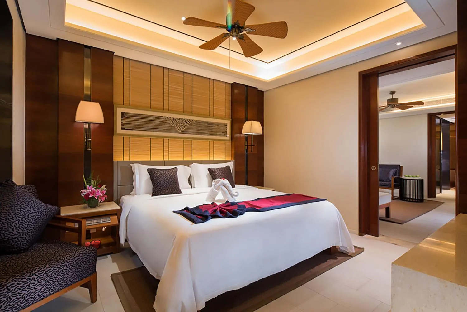 Bedroom, Bed in Crowne Plaza Sanya City Center by IHG