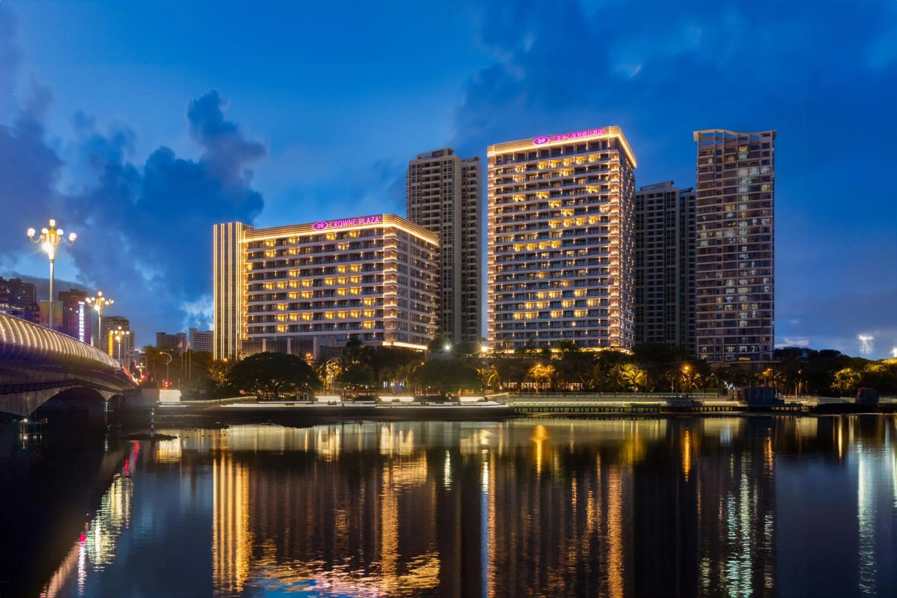 River view in Crowne Plaza Sanya City Center by IHG