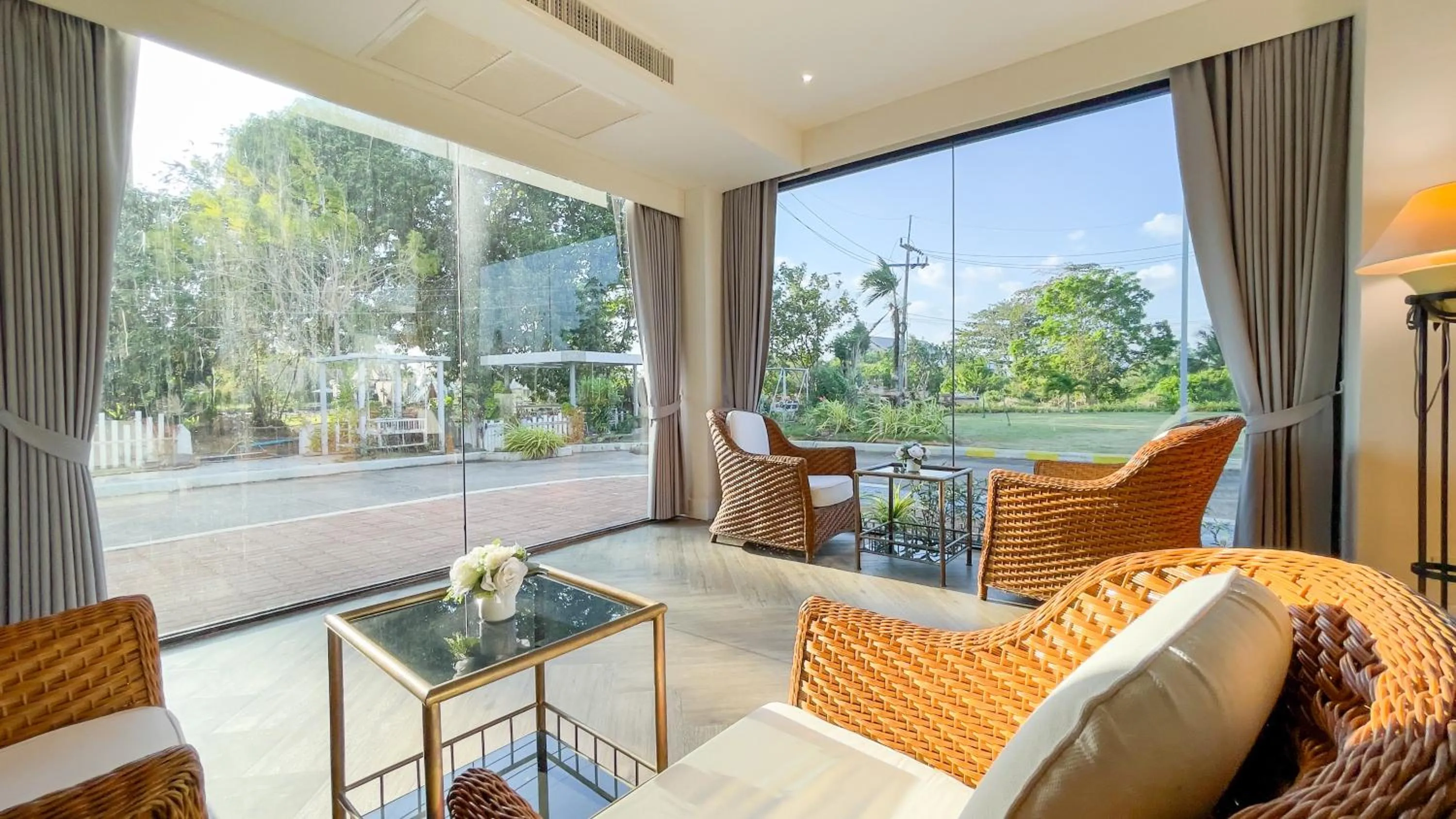 Lobby or reception in Rua Rasada Express