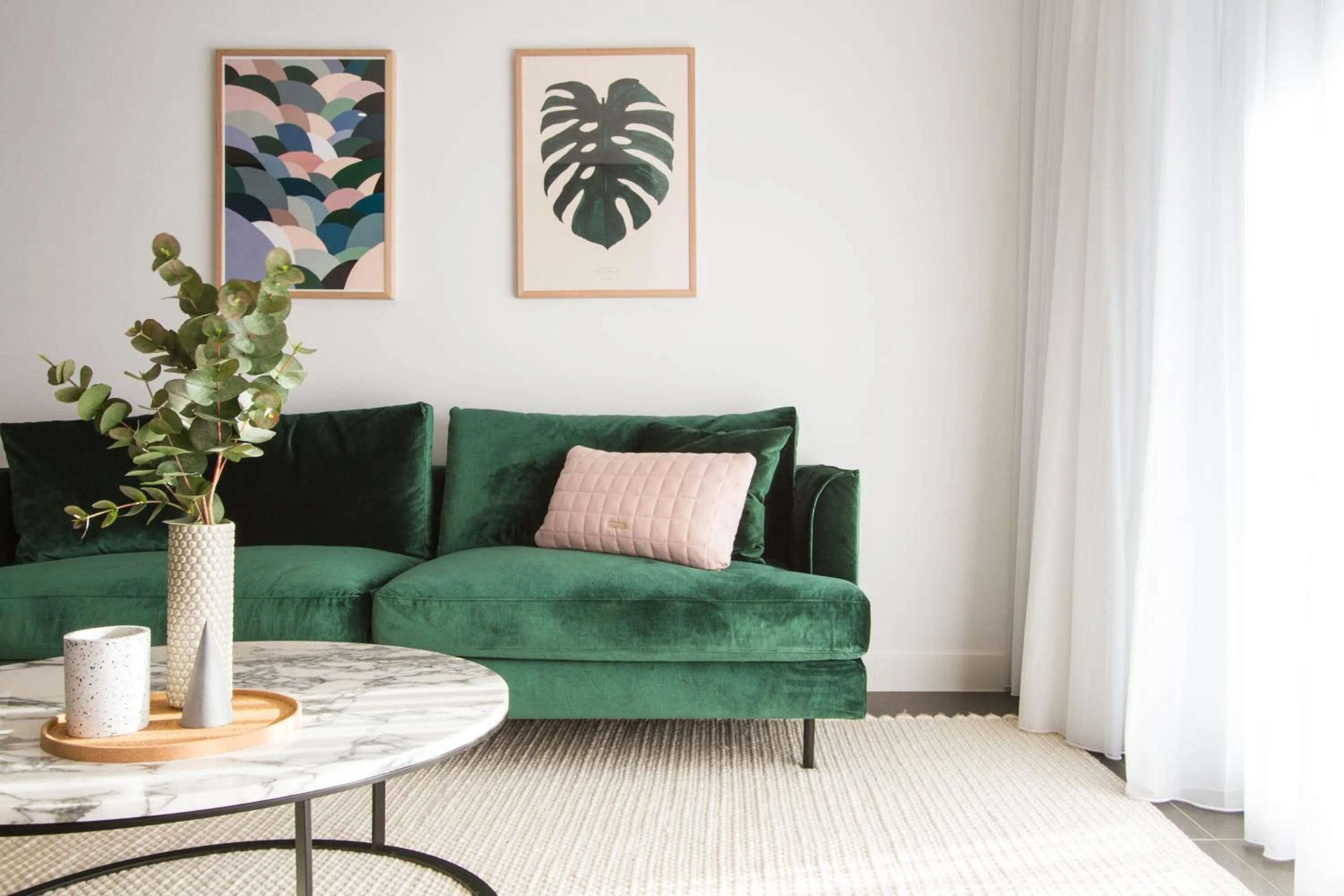 Living room in Hepburn Bathhouse & Spa Villas