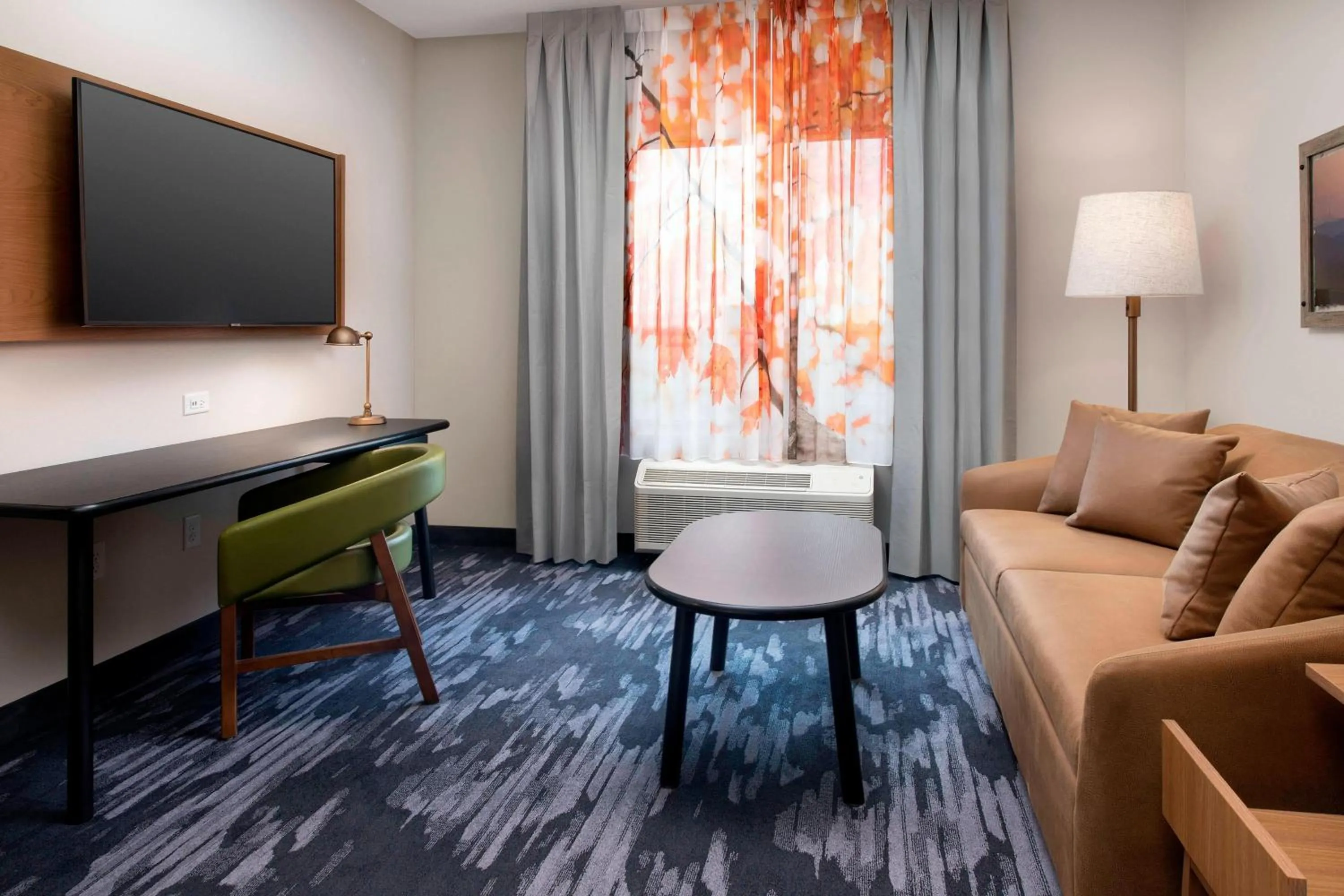 Living room in Fairfield Inn & Suites by Marriott Denver Tech Center North