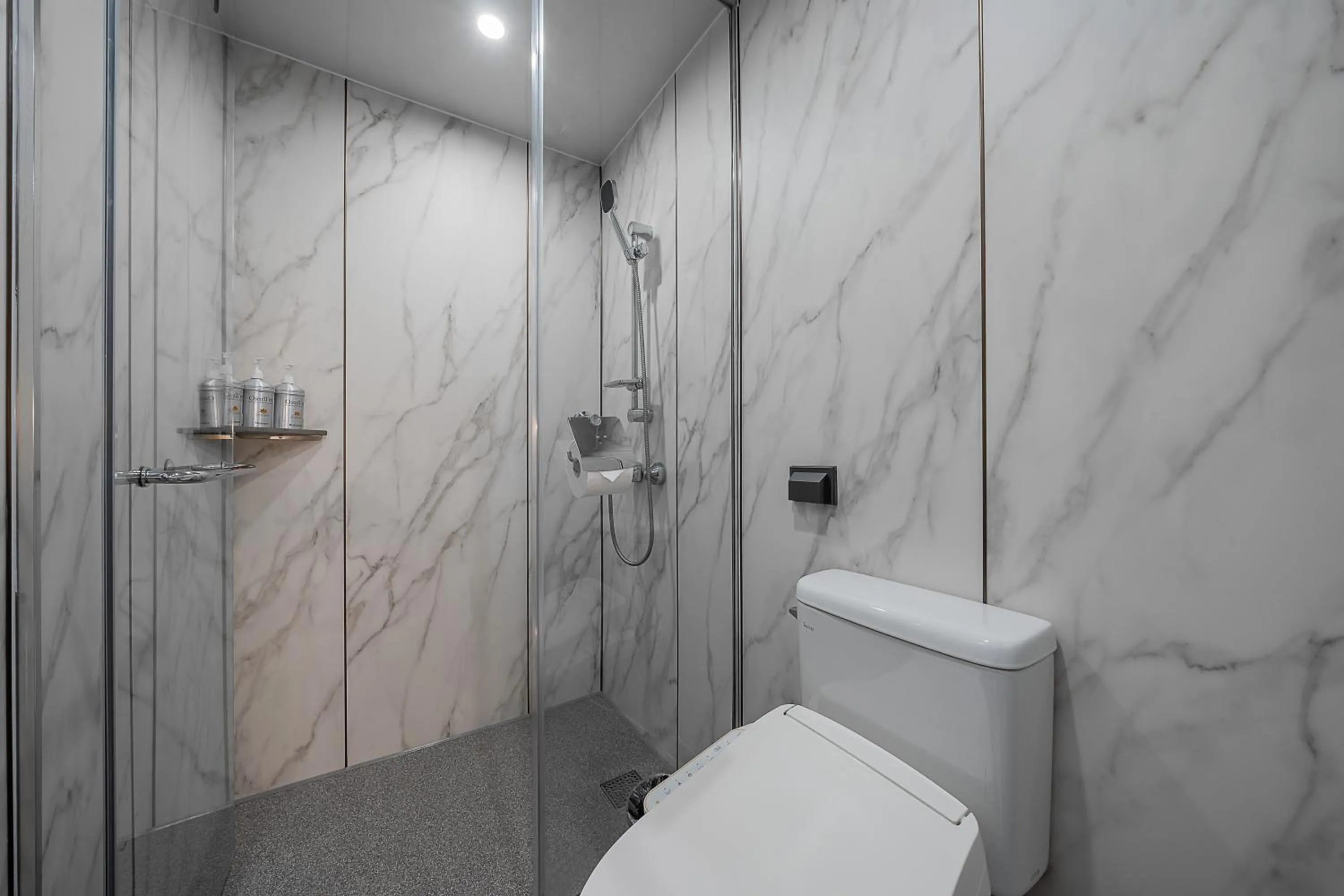 Toilet in Sun Cloud Hotel