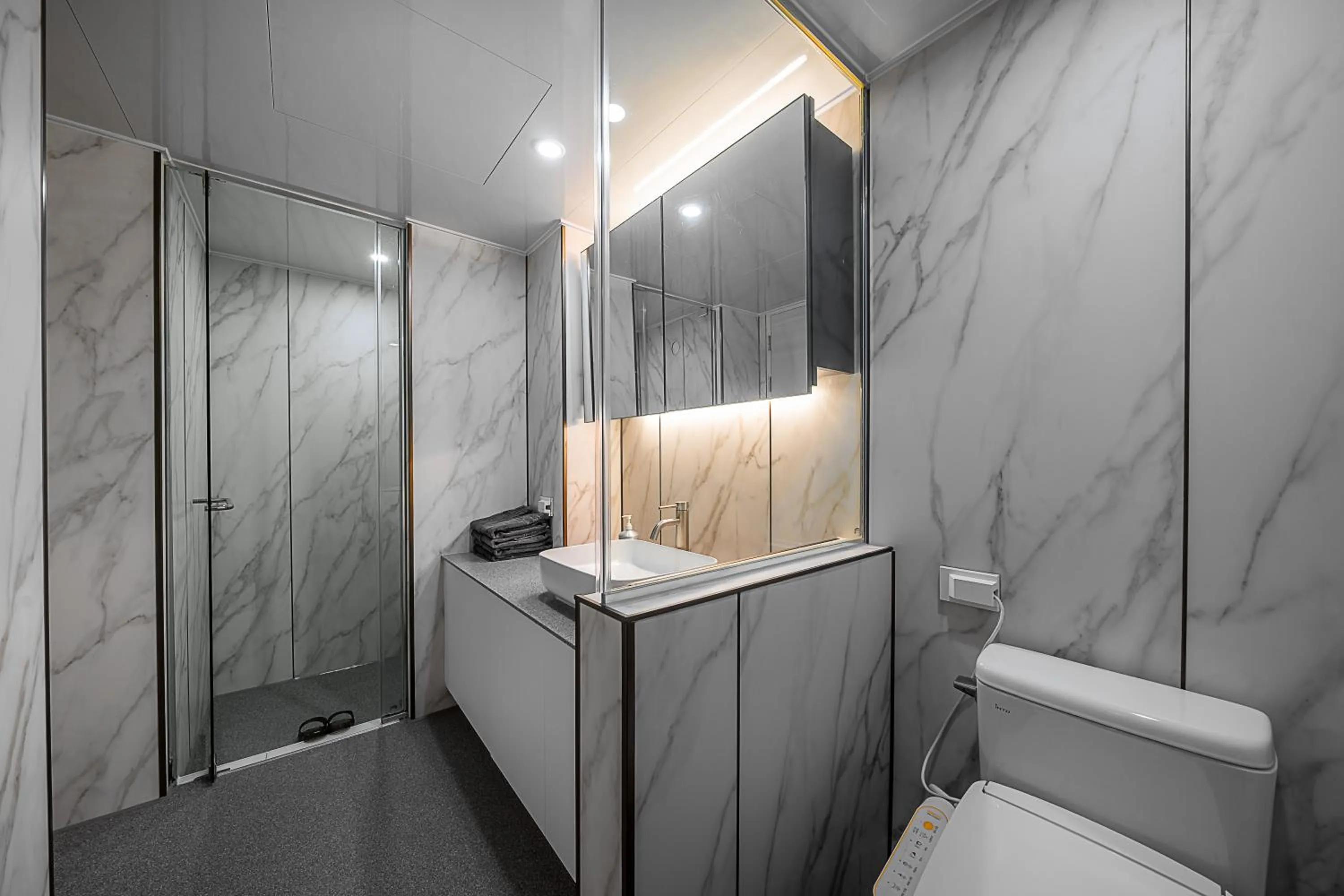 Toilet in Sun Cloud Hotel