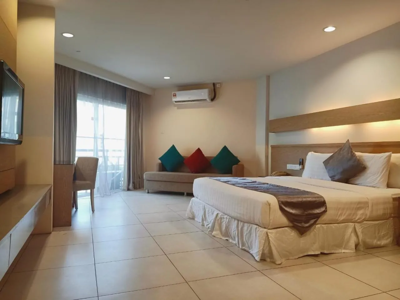 Bedroom, Bed in Century Langkasuka Resort Langkawi