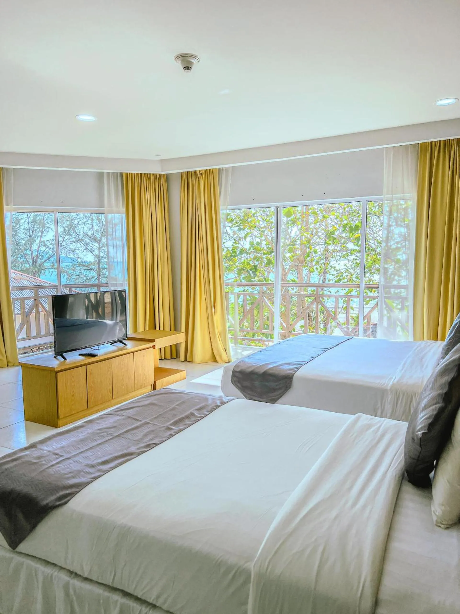 Bedroom, Bed in Century Langkasuka Resort Langkawi