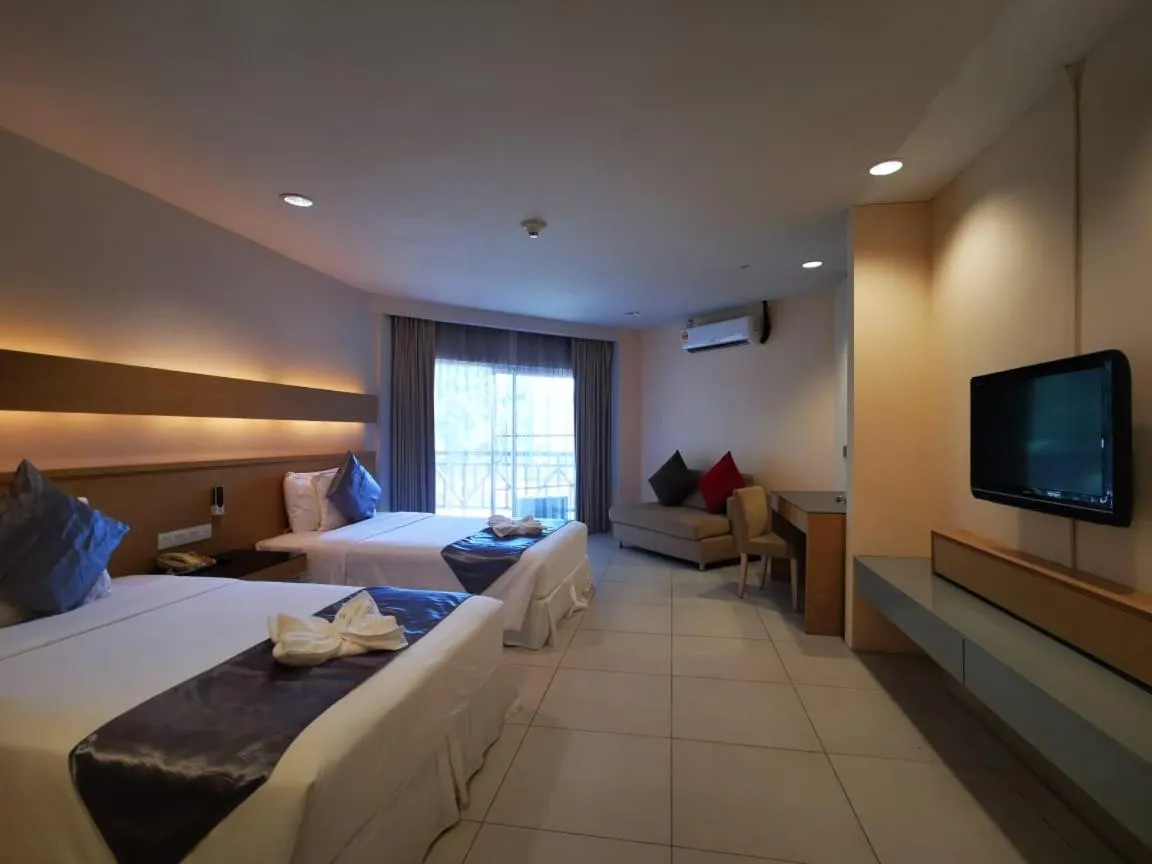 Bedroom, Bed in Century Langkasuka Resort Langkawi