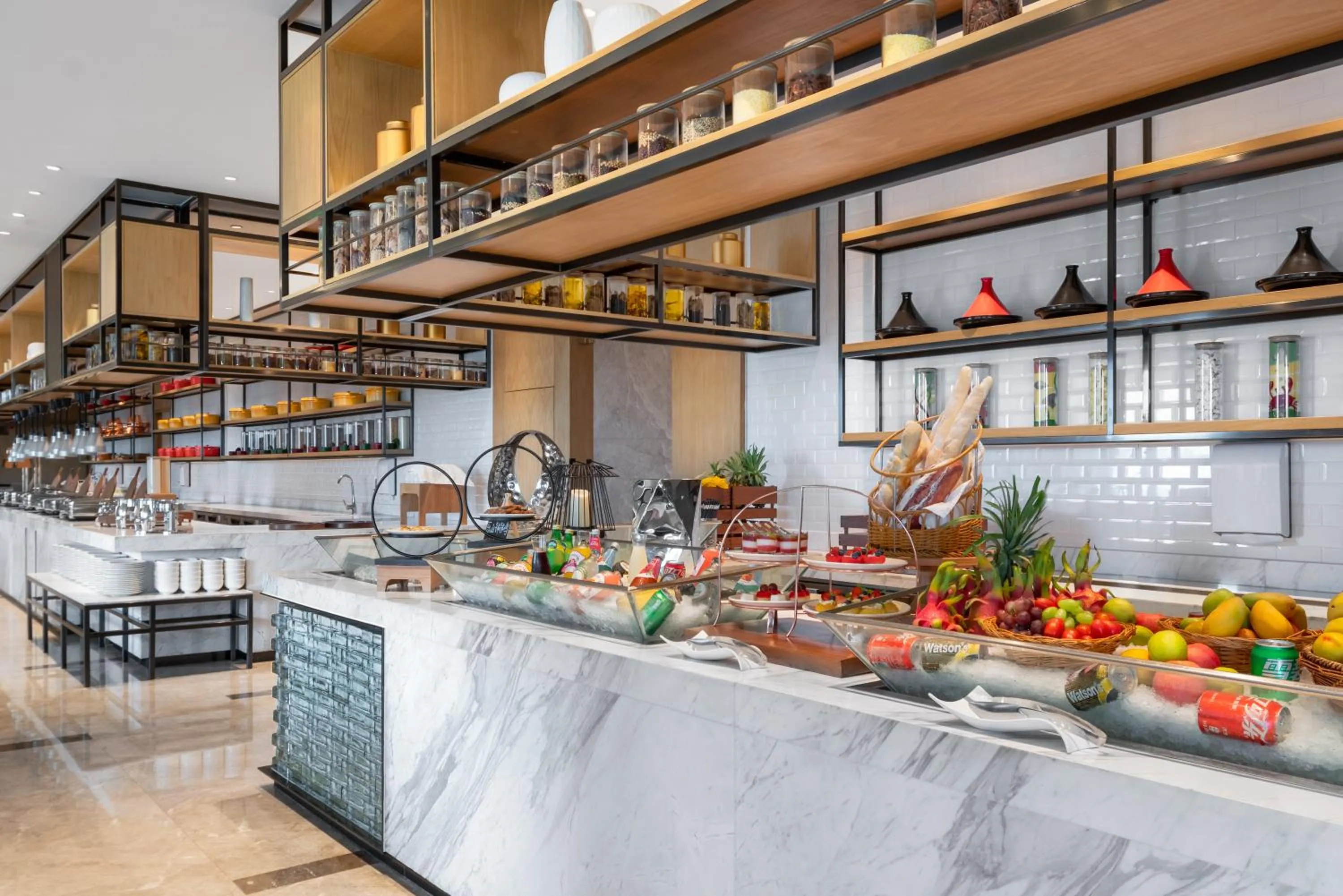 Restaurant/places to eat in Projoy Hotel Tianfu